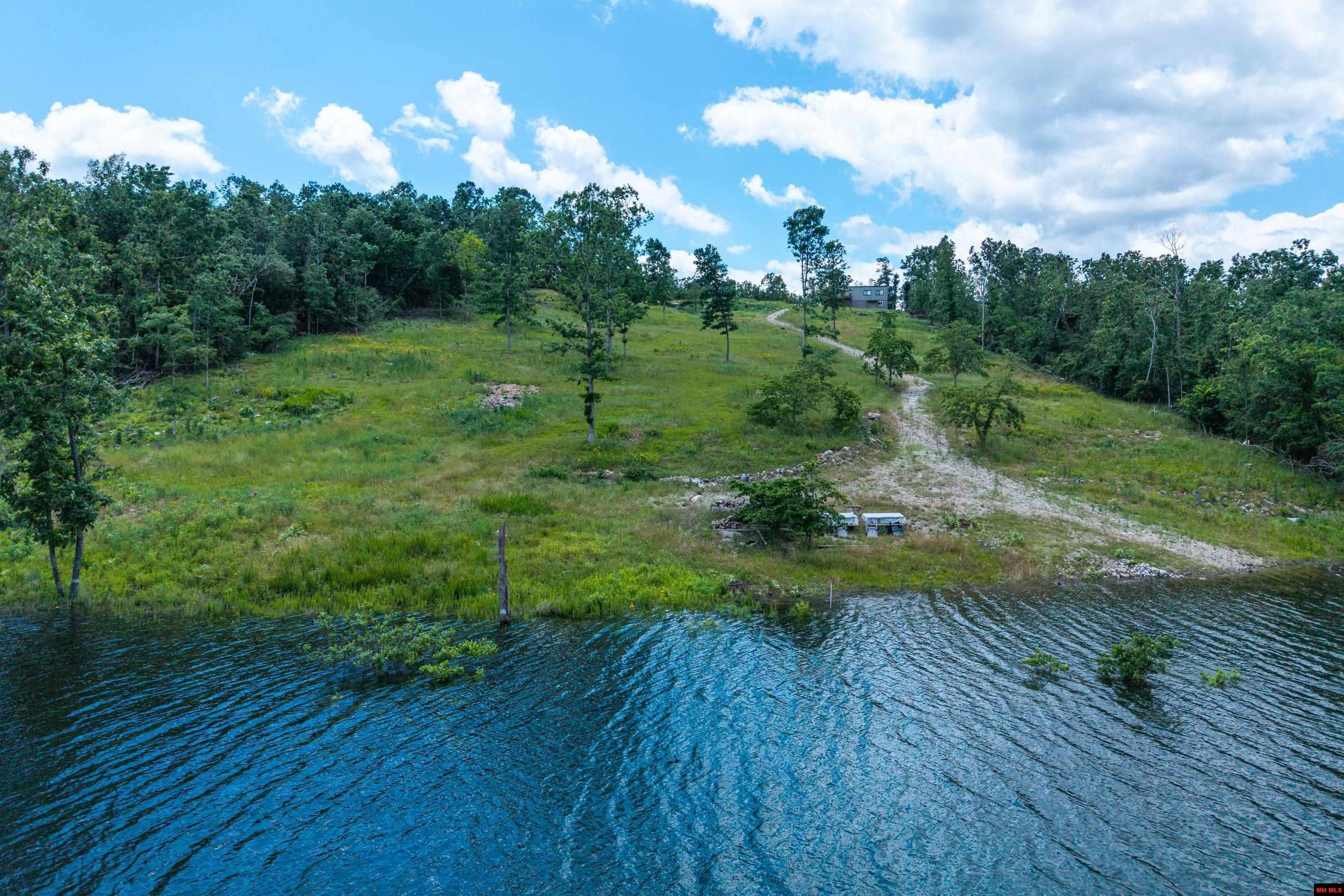 Mountain Home, Arkansas, 72653, United States, 1 Bedroom Bedrooms, ,1 BathroomBathrooms,Residential,For Sale,1974549