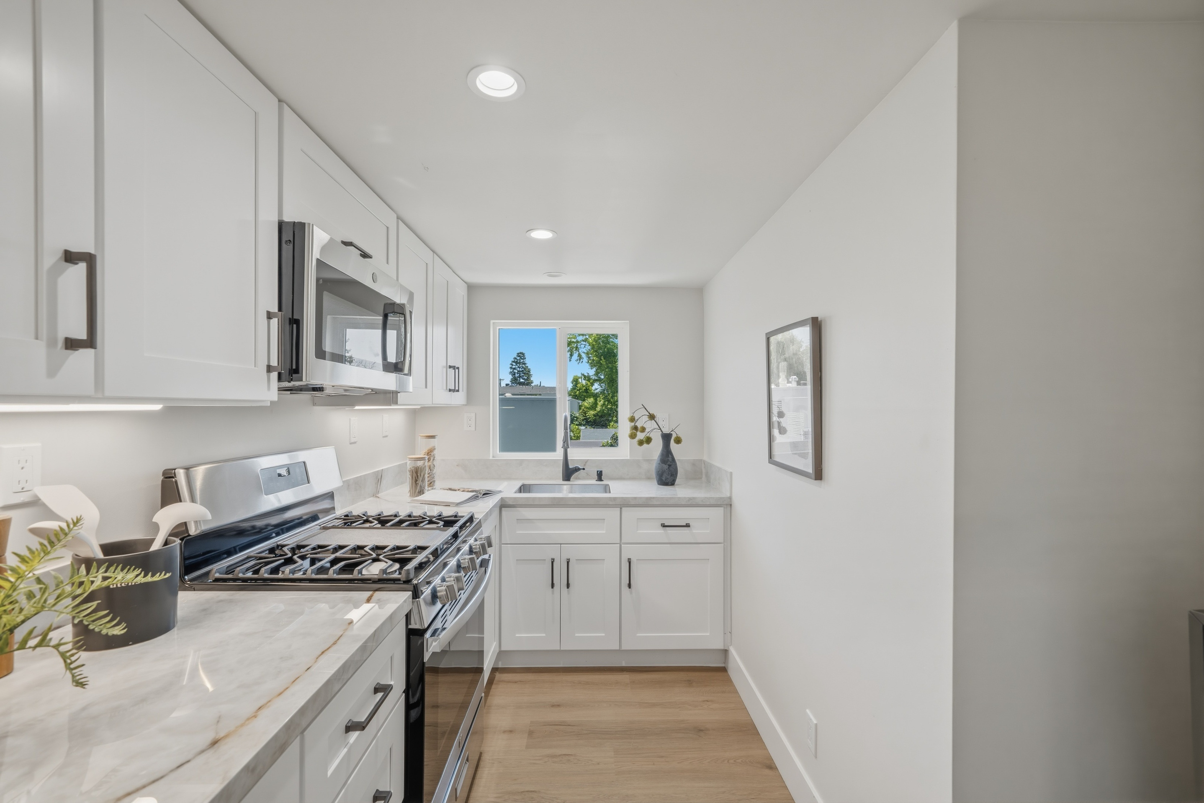  ?The Two Madelines? - Two Sweet Homes on One Lot - 物件實景
