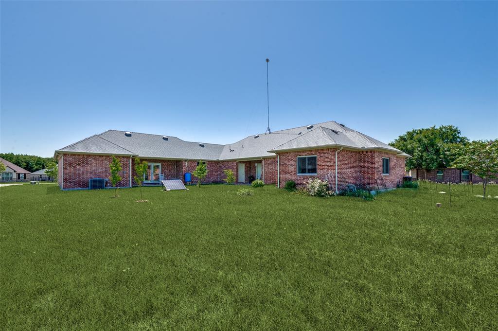 Farmersville, Texas, 75442, United States, 4 Bedrooms Bedrooms, ,3 BathroomsBathrooms,Residential,For Sale,1829305
