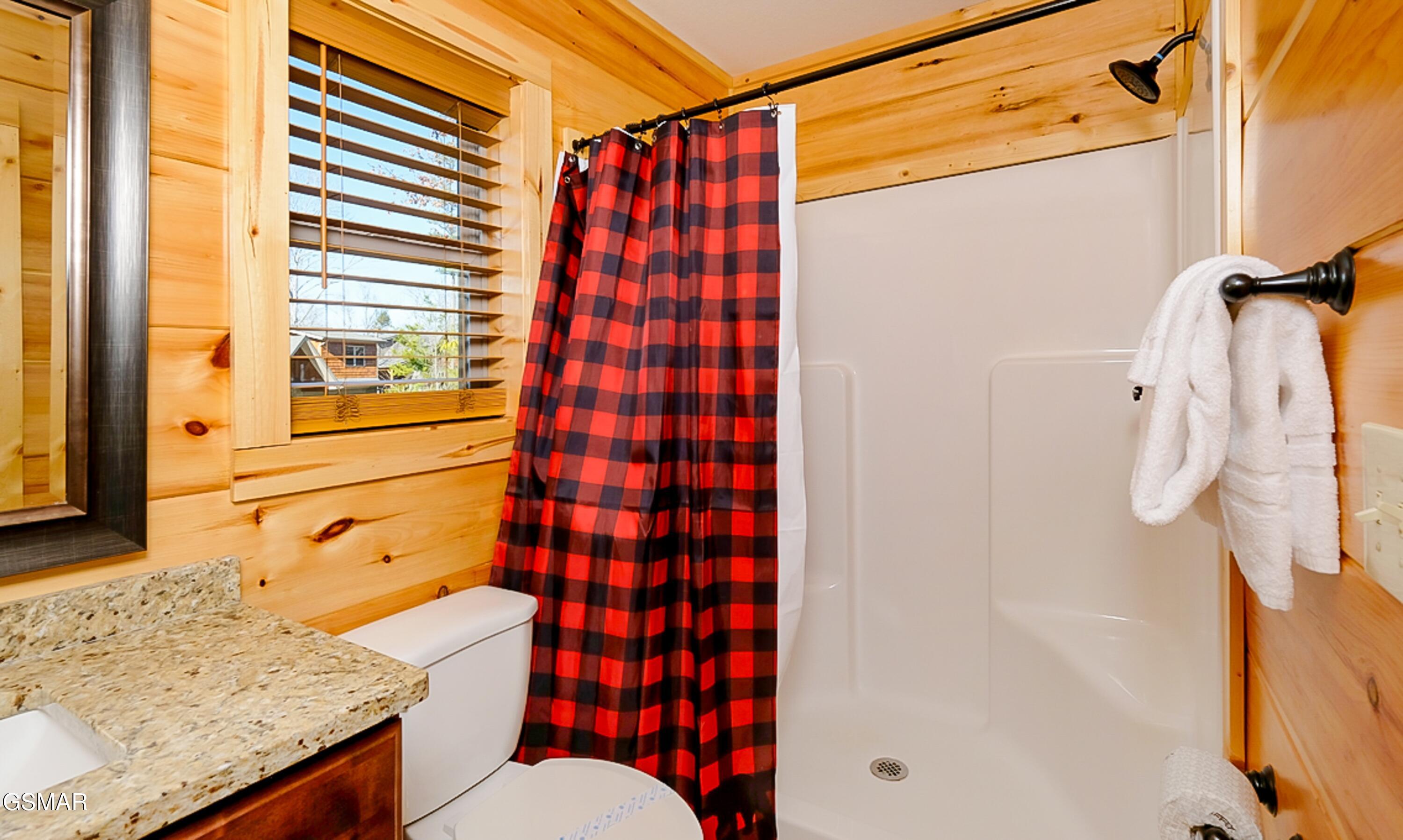 Gatlinburg, Tennessee, 37738, United States, 3 Bedrooms Bedrooms, ,4 BathroomsBathrooms,Residential,For Sale,2024067