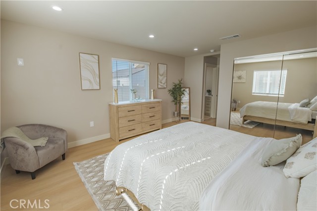 Compton, California, 90220, United States, 6 Bedrooms Bedrooms, ,5 BathroomsBathrooms,Residential,For Sale,2048011
