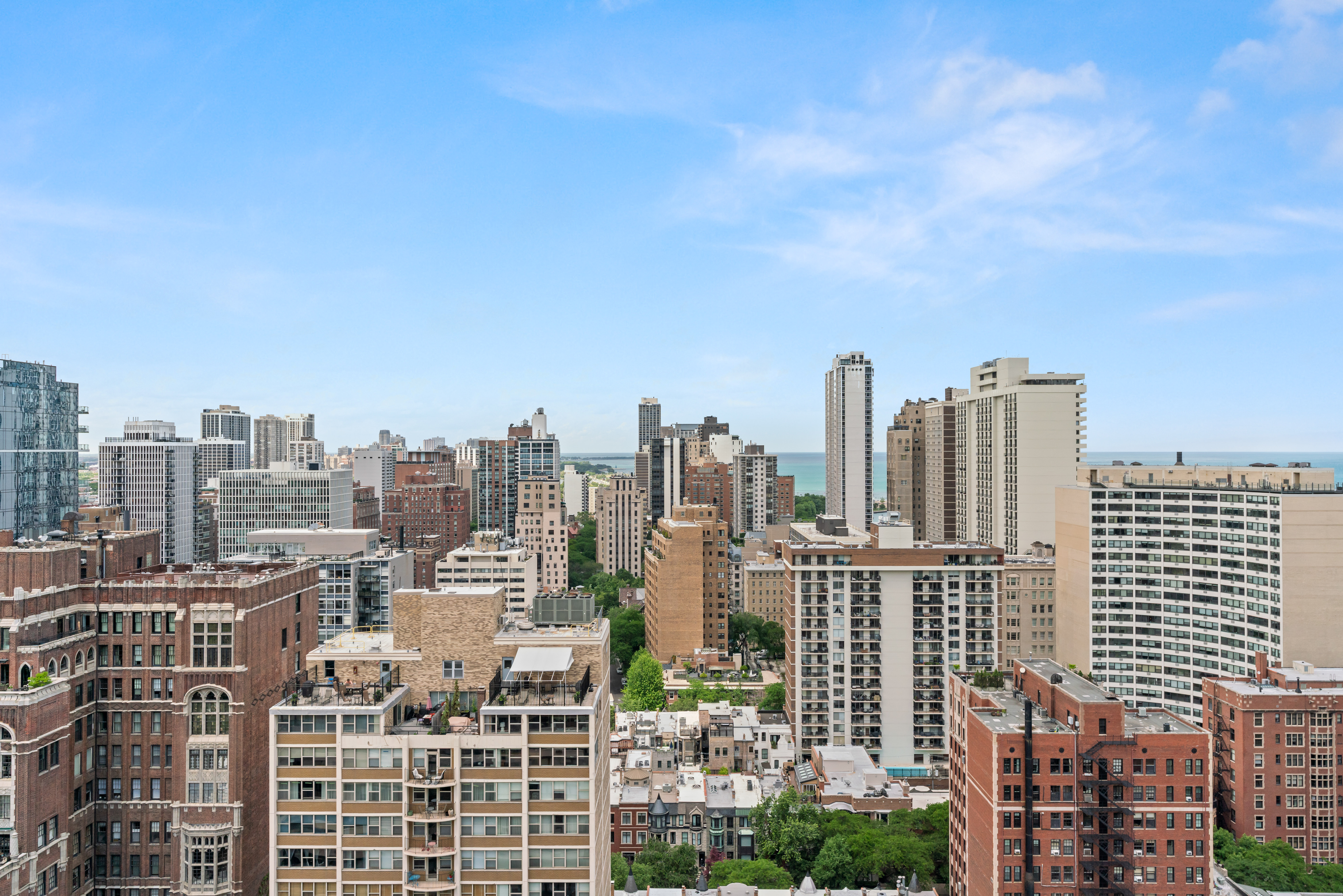  Fully Renovated Condo in the Gold Coast - 物件實景