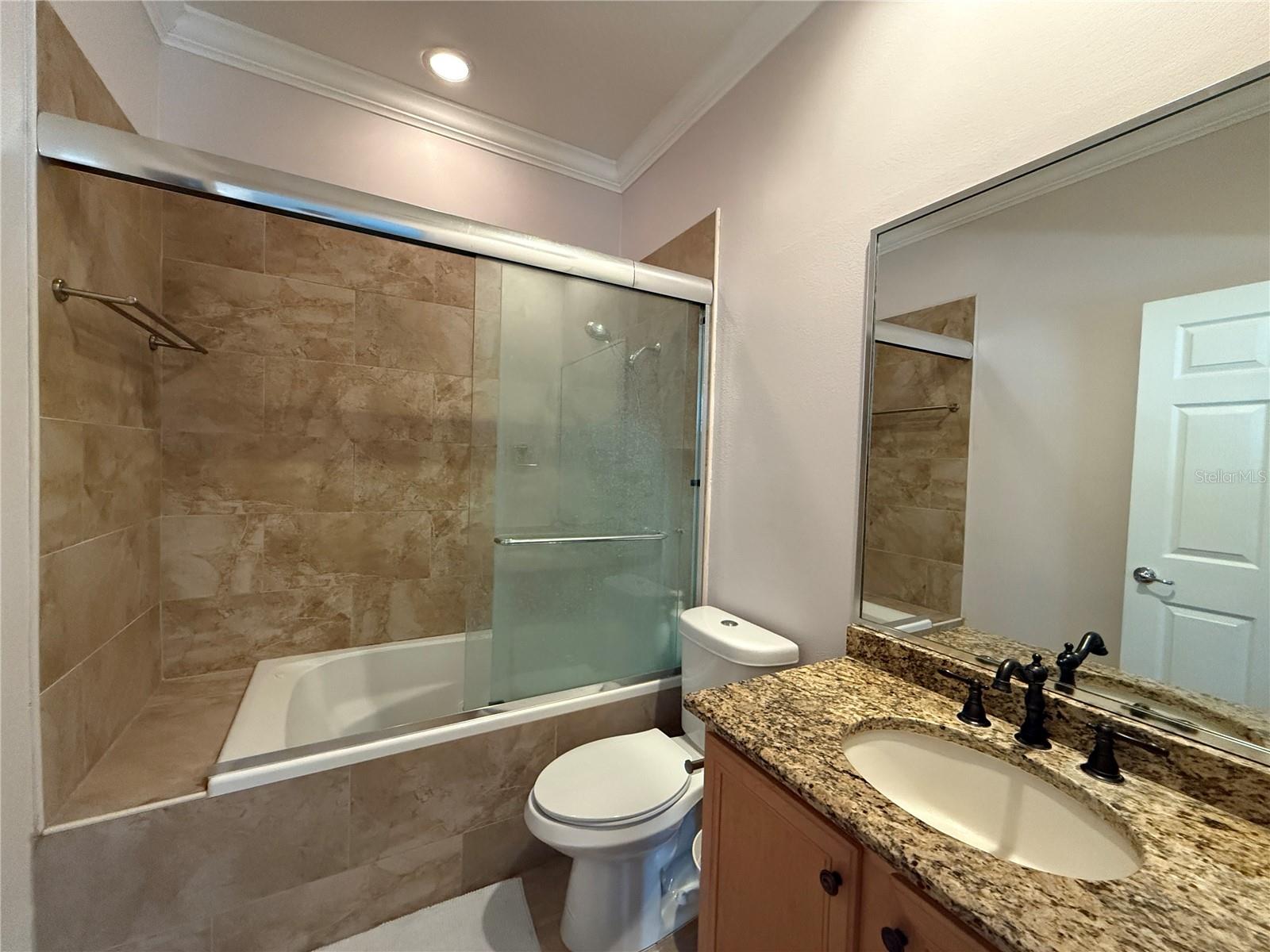 ORLANDO, Florida, 32836, United States, 5 Bedrooms Bedrooms, ,6 BathroomsBathrooms,Residential,For Sale,1983203