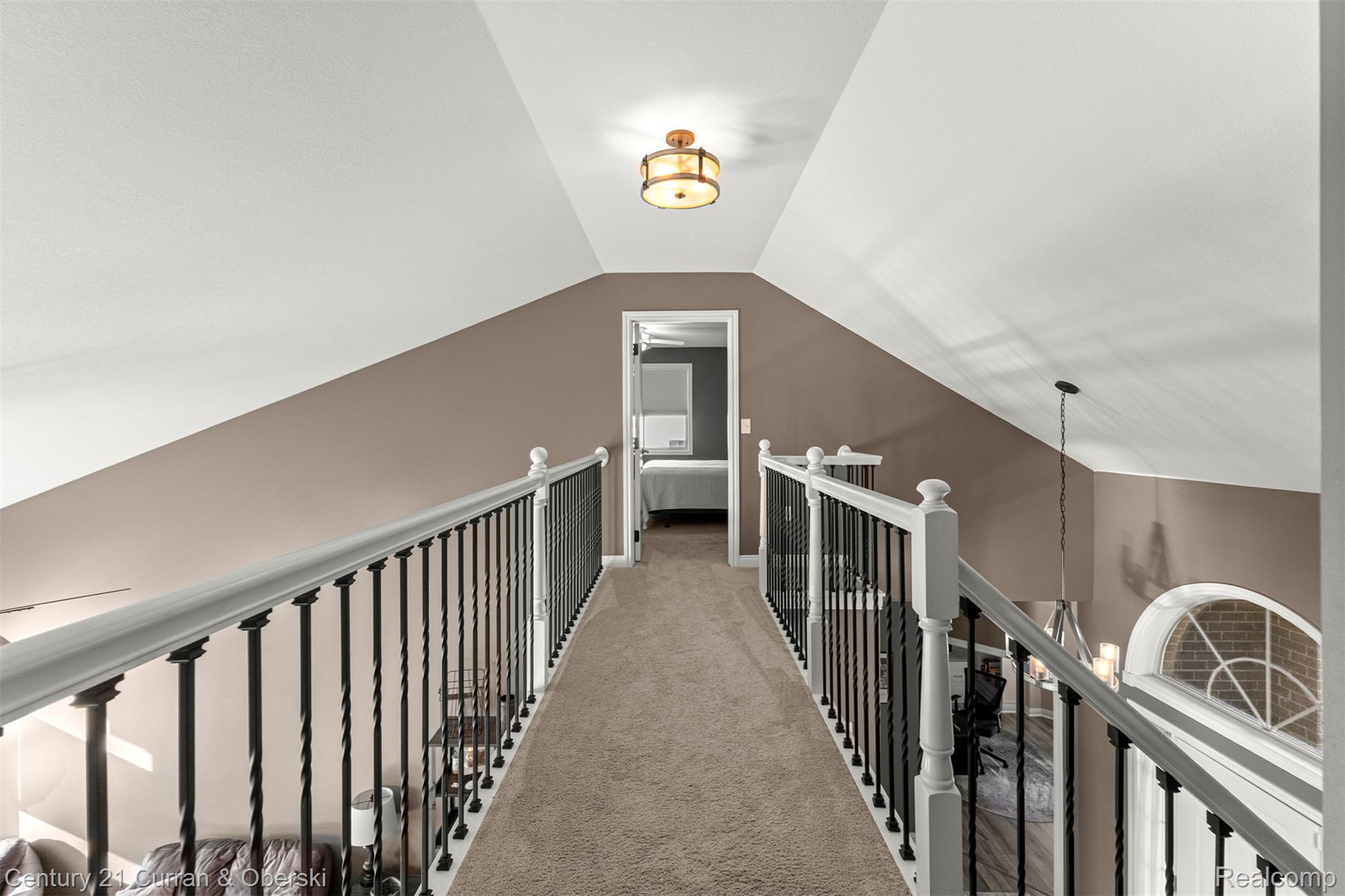 Monroe, Michigan, 48161, United States, 4 Bedrooms Bedrooms, ,3 BathroomsBathrooms,Residential,For Sale,1995376