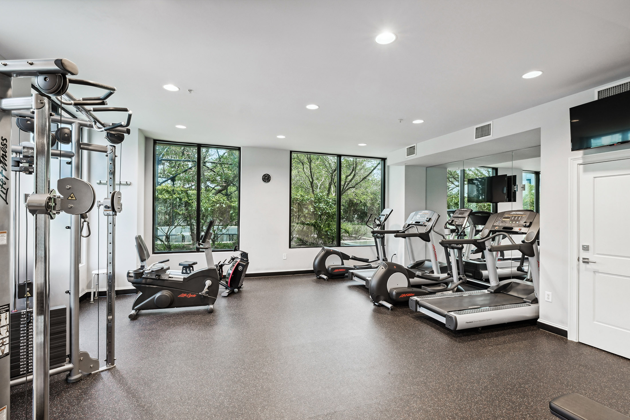  Exceptional Space, Skyline Views, and an Unbeatable Buckhead Location - 物件實景