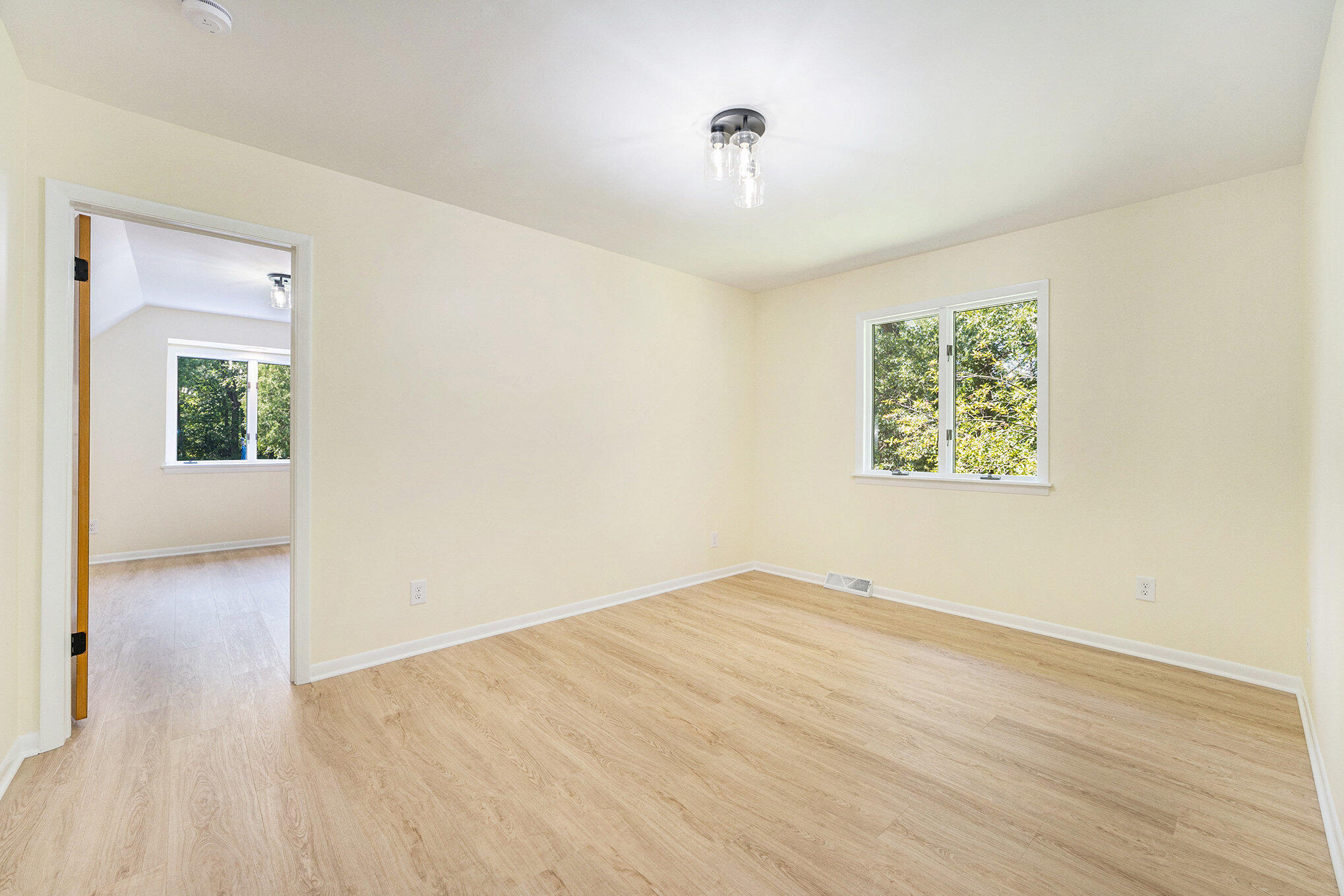 Beverly Shores, Indiana, 46301, United States, 3 Bedrooms Bedrooms, ,3 BathroomsBathrooms,Residential,For Sale,1919424