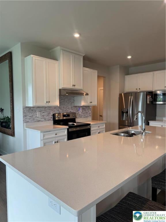 North Catasauqua Bor, Pennsylvania, 18032, United States, 4 Bedrooms Bedrooms, ,4 BathroomsBathrooms,Residential,For Sale,1956311