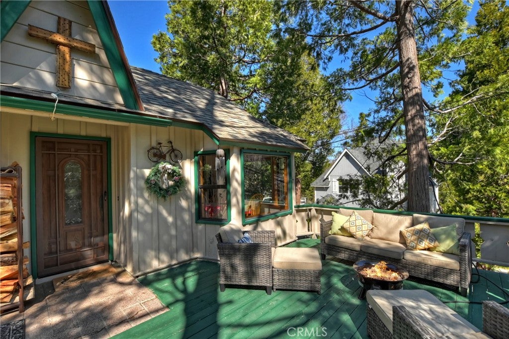 Lake Arrowhead, California, 92352, United States, 4 Bedrooms Bedrooms, ,3 BathroomsBathrooms,Residential,For Sale,1975175