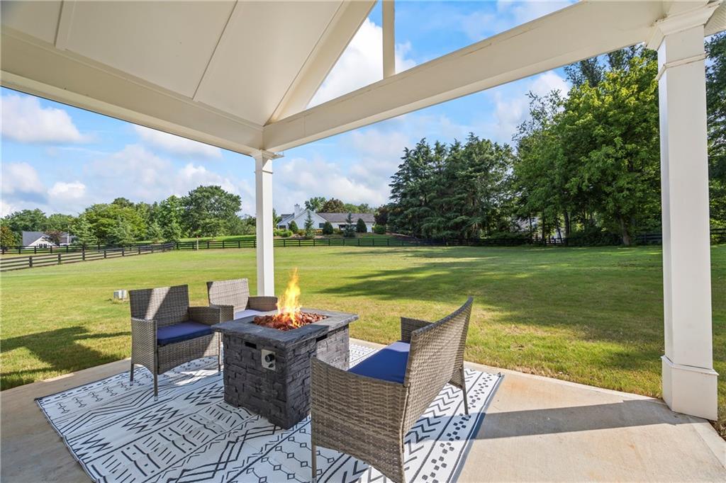 Cumming, Georgia, 30041, United States, 4 Bedrooms Bedrooms, ,5 BathroomsBathrooms,Residential,For Sale,1977263