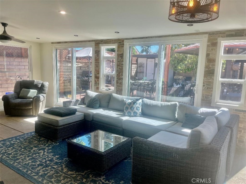 Ontario, California, 91761, United States, 4 Bedrooms Bedrooms, ,3 BathroomsBathrooms,Residential,For Sale,2009080