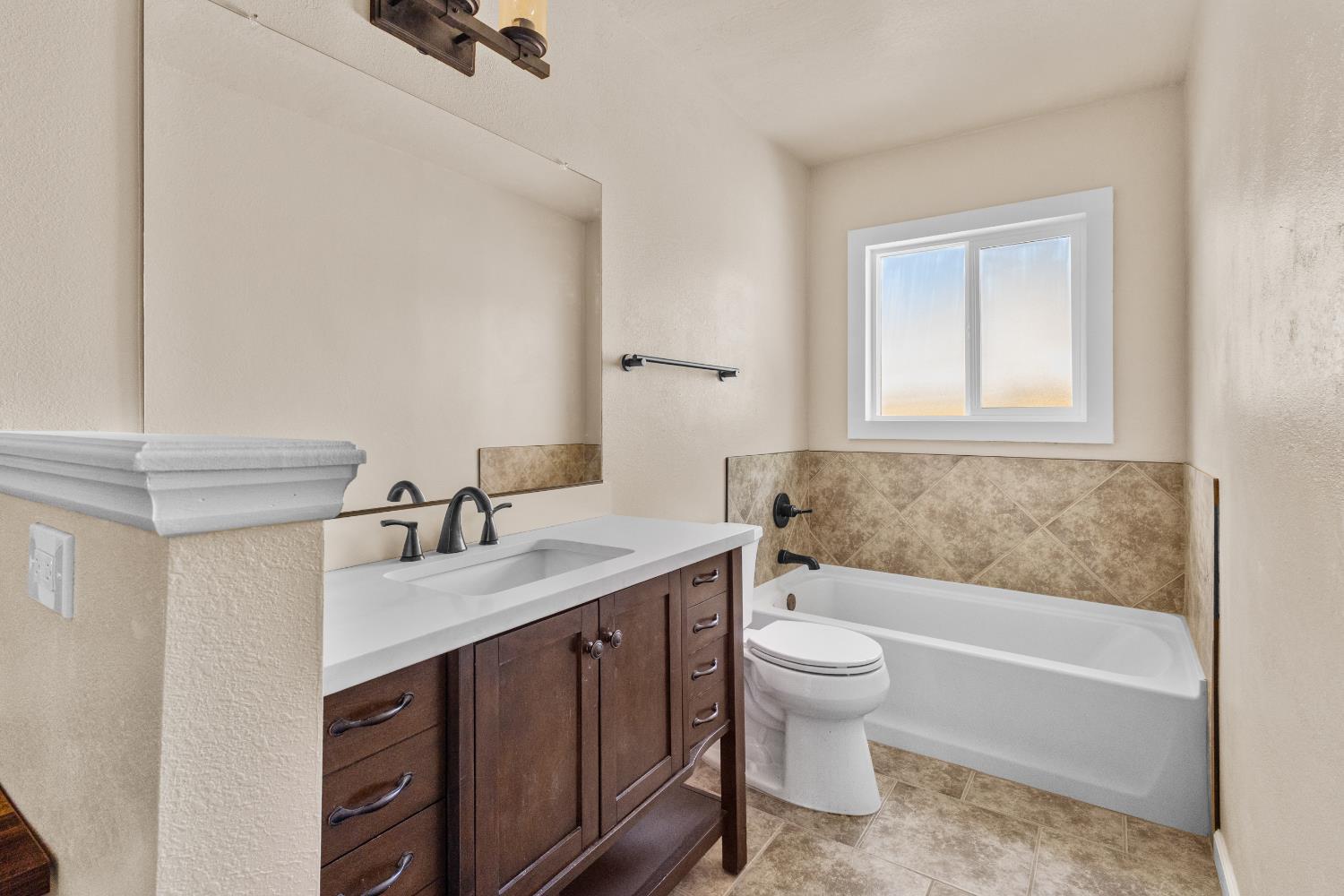 Roseville, California, 95678, United States, 3 Bedrooms Bedrooms, ,2 BathroomsBathrooms,Residential,For Sale,1923515