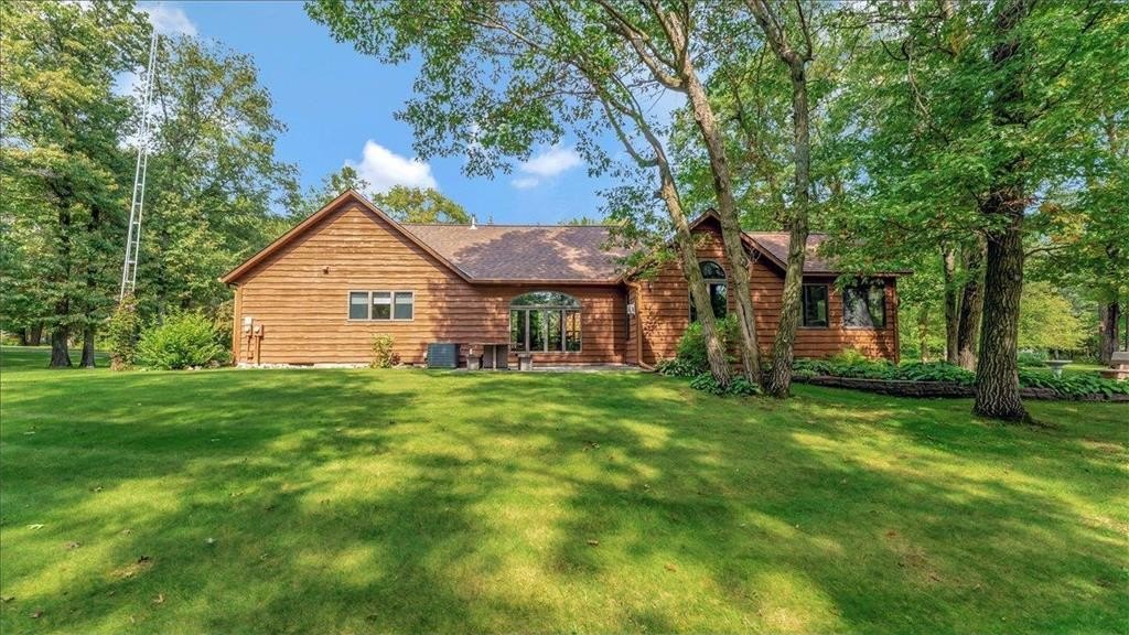 Saint Cloud, Minnesota, 56301, United States, 2 Bedrooms Bedrooms, ,3 BathroomsBathrooms,Residential,For Sale,1978189