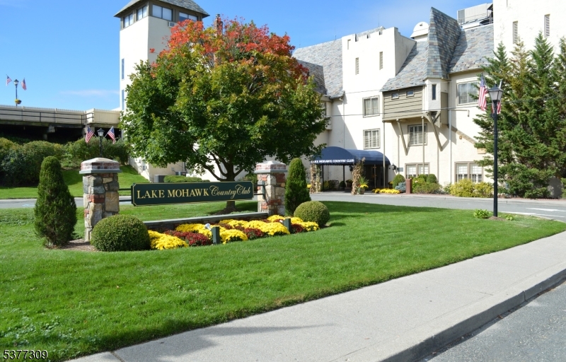 Sparta Twp., New Jersey, 07871, United States, 3 Bedrooms Bedrooms, ,2 BathroomsBathrooms,Residential,For Sale,1910998