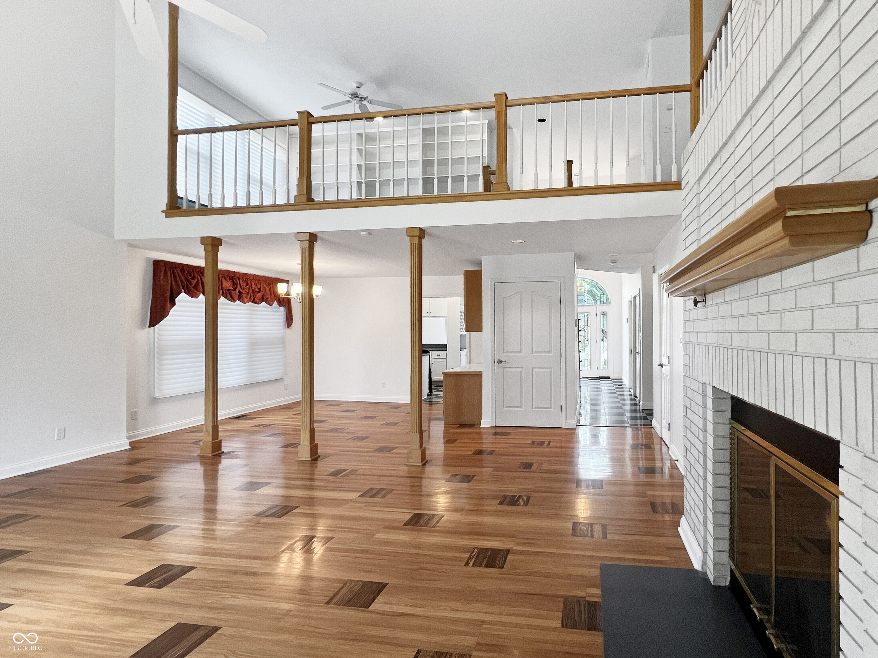 Columbus, Indiana, 47201, United States, 5 Bedrooms Bedrooms, ,6 BathroomsBathrooms,Residential,For Sale,1979621