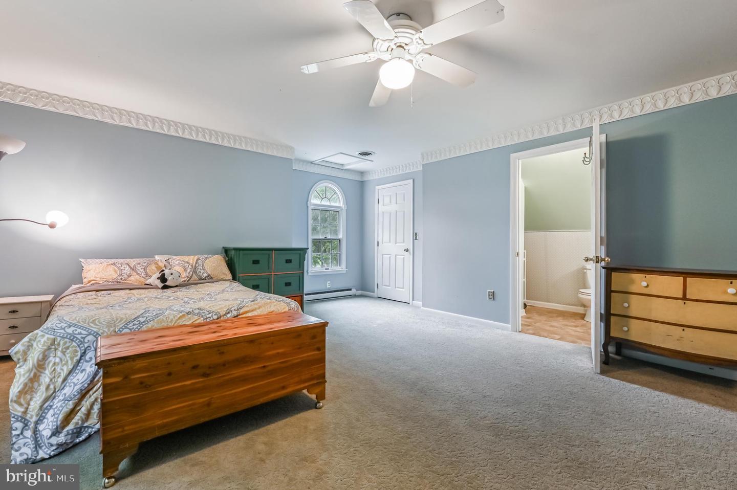 Easton, Maryland, 21601, United States, 5 Bedrooms Bedrooms, ,4 BathroomsBathrooms,Residential,For Sale,2002273