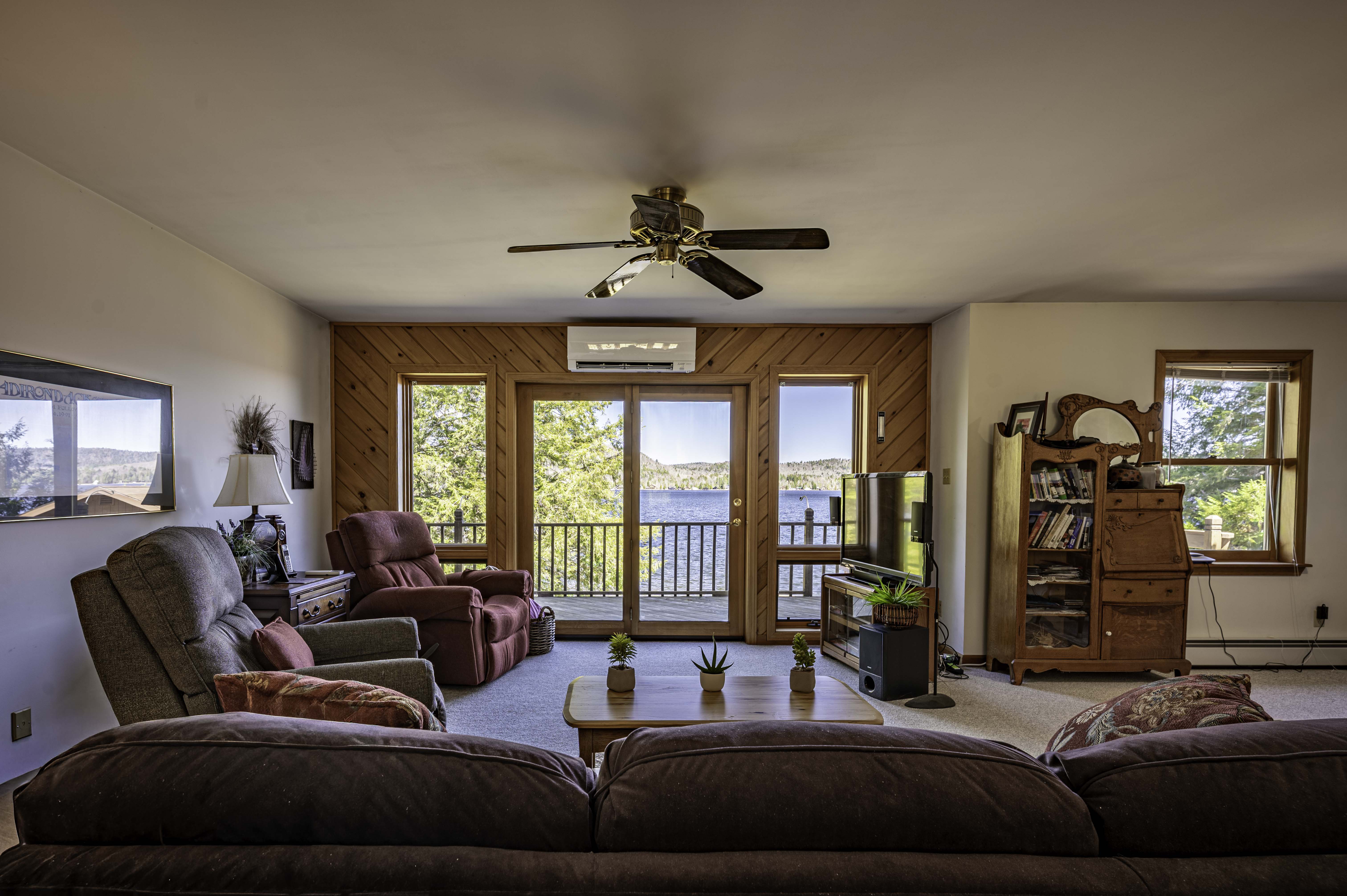  Fourth Lake Beauty with Sandy Shoreline - 物件實景