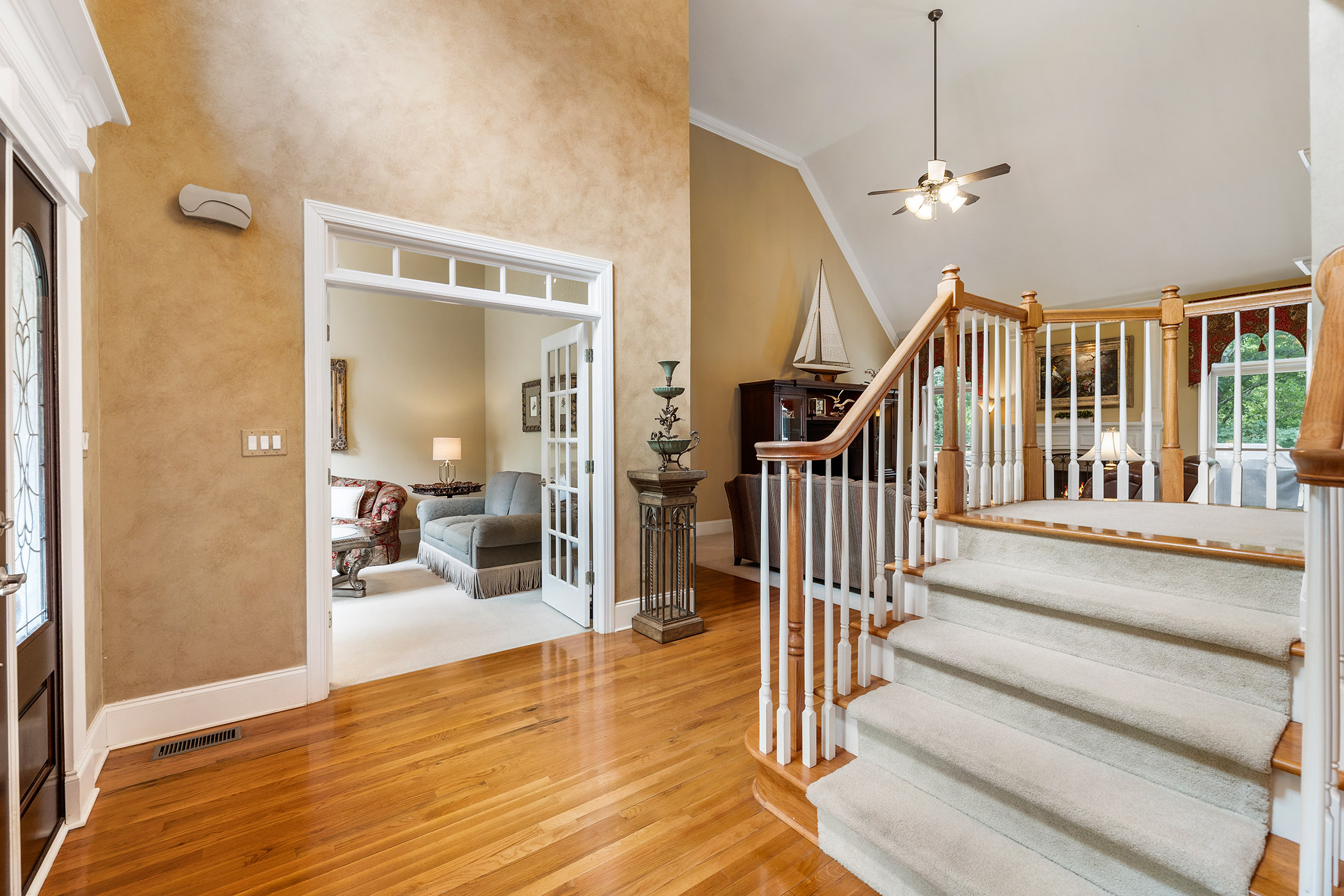  Tucked Among Mature Hardwoods on a Private 1.25+/- Acre River Lot - 物件實景