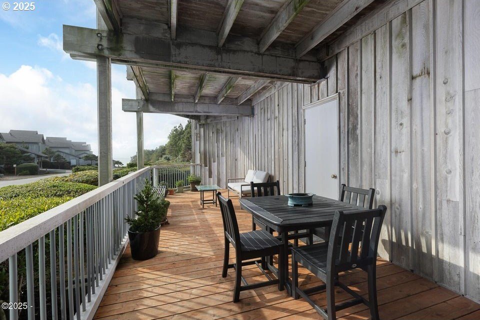 Depoe Bay, Oregon, 97341, United States, 2 Bedrooms Bedrooms, ,2 BathroomsBathrooms,Residential,For Sale,1988210