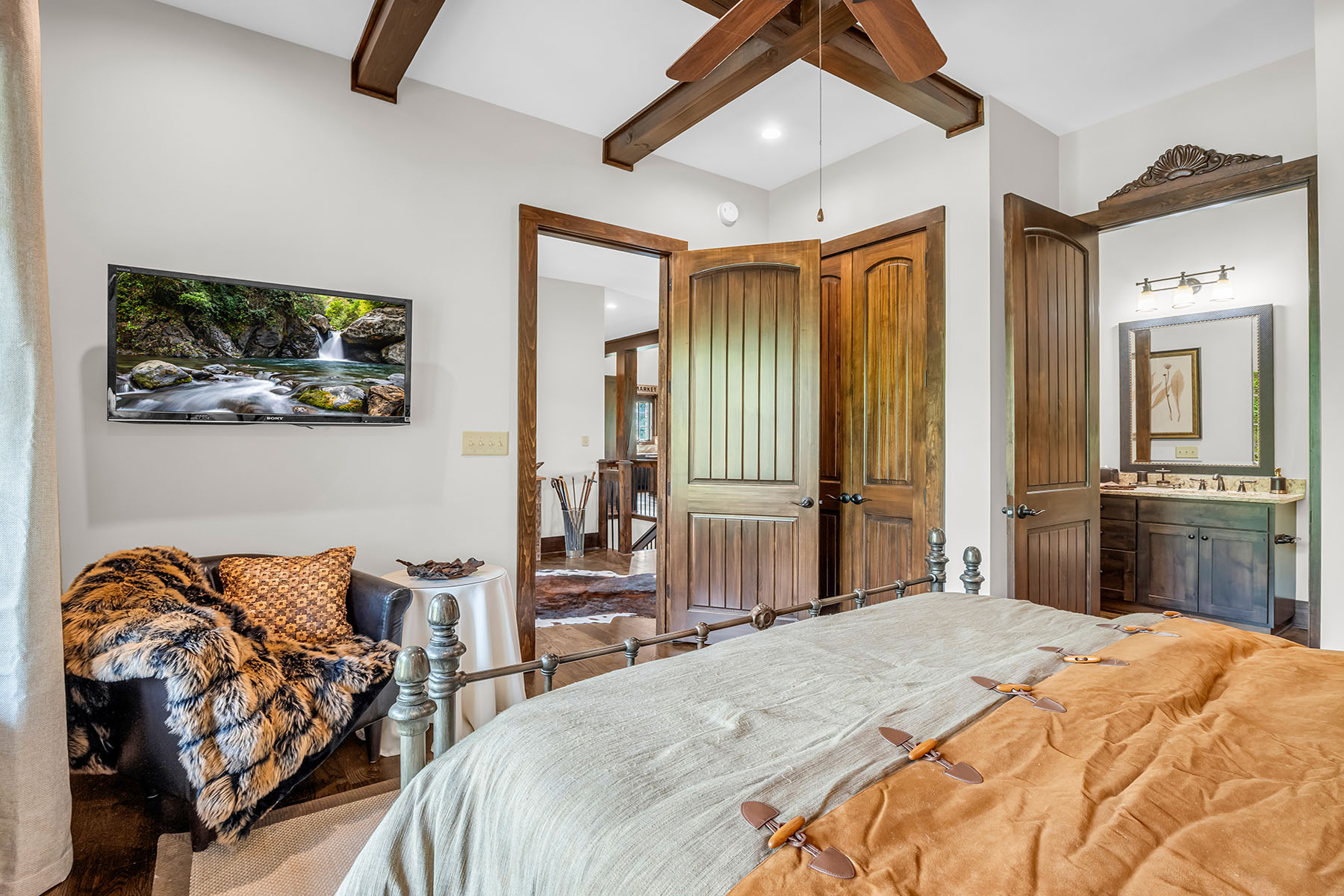  LAKE LURE - 物件實景