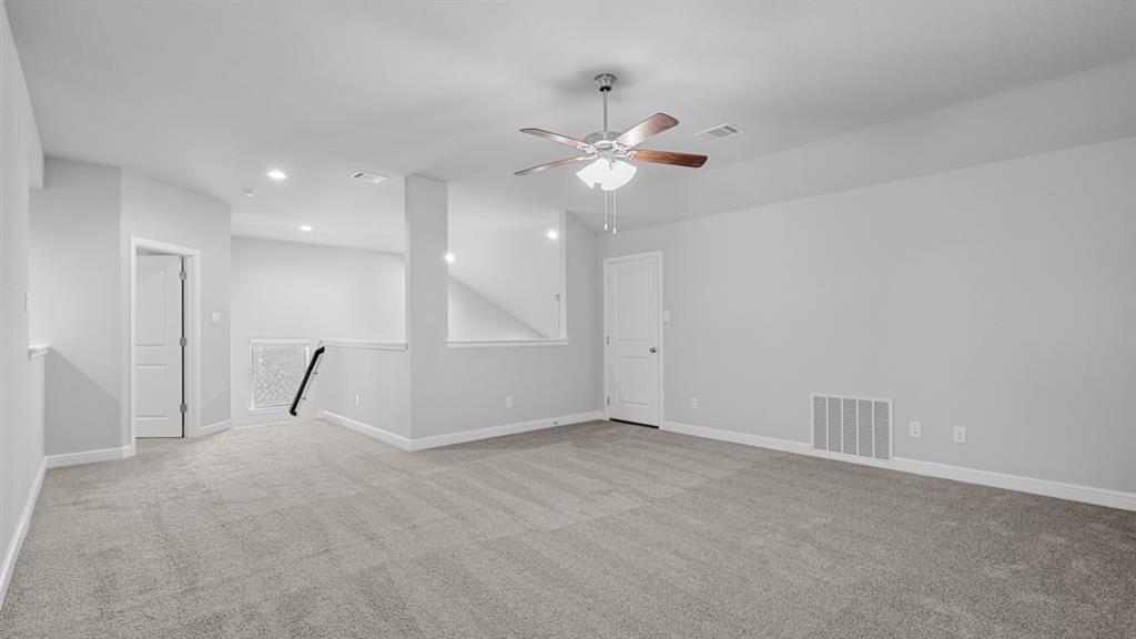 Mansfield, Texas, 76063, United States, 5 Bedrooms Bedrooms, ,3 BathroomsBathrooms,Residential,For Sale,1937196