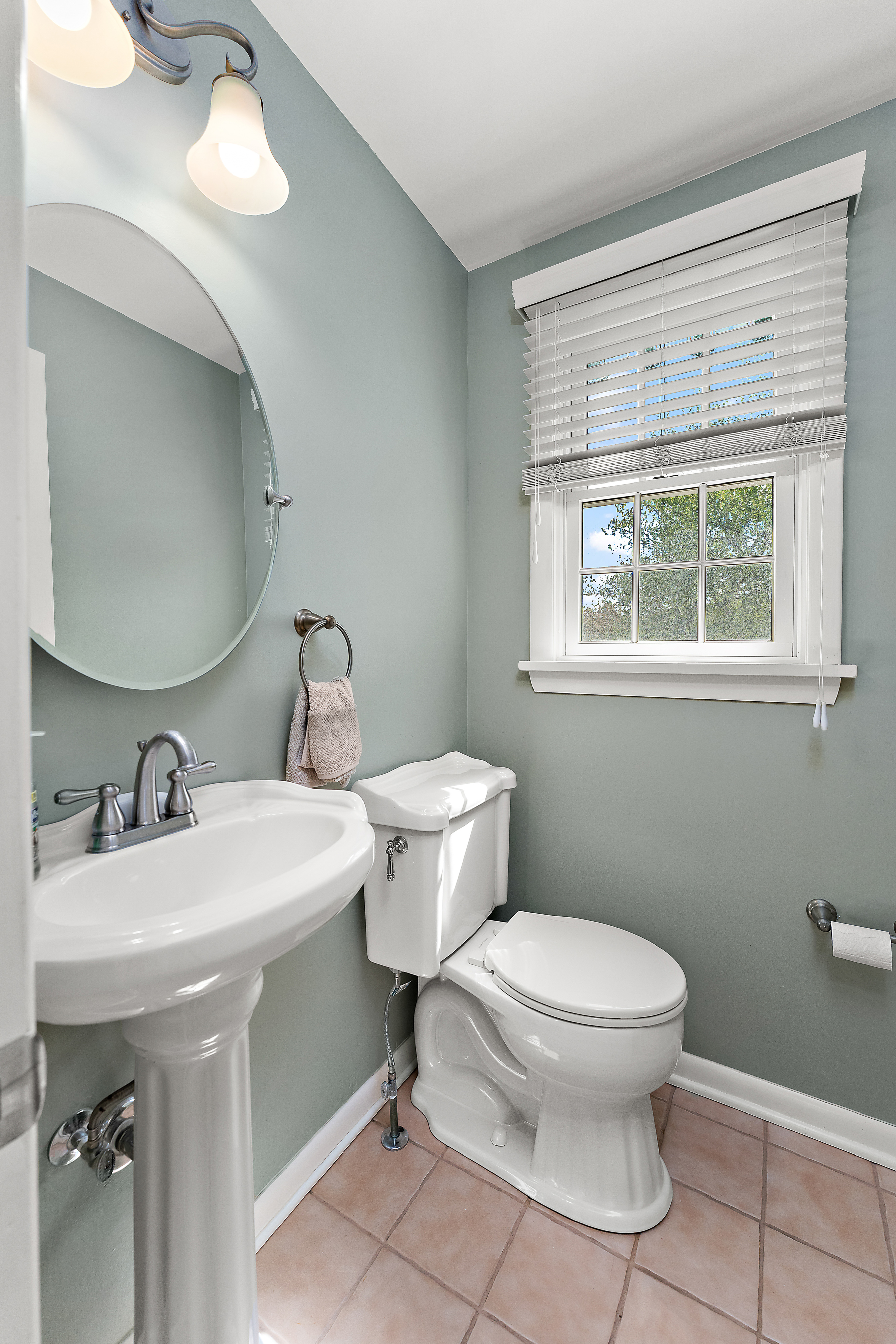  8290 Bramble Lane, Pittsburgh, PA 15237 - 物件實景