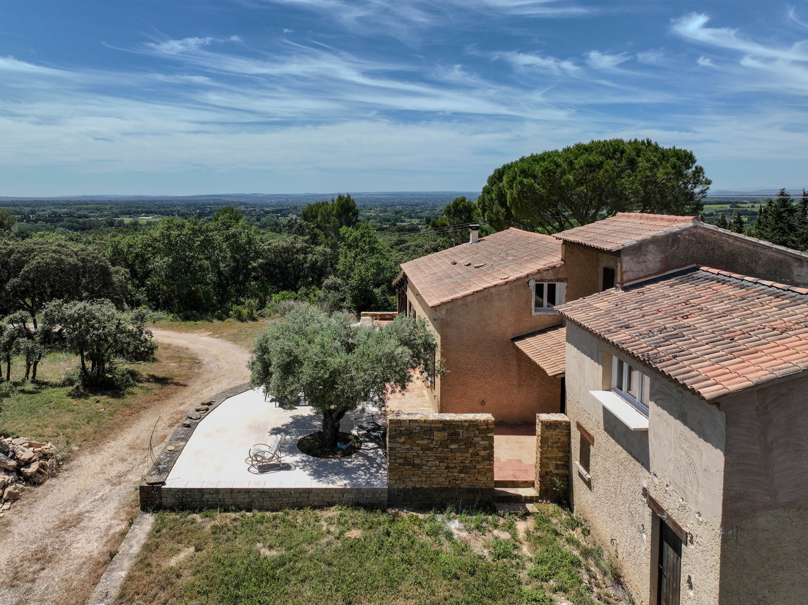  Exceptional Provençal Property with Panoramic Views of the Dentelles de Montmir… - 物件實景