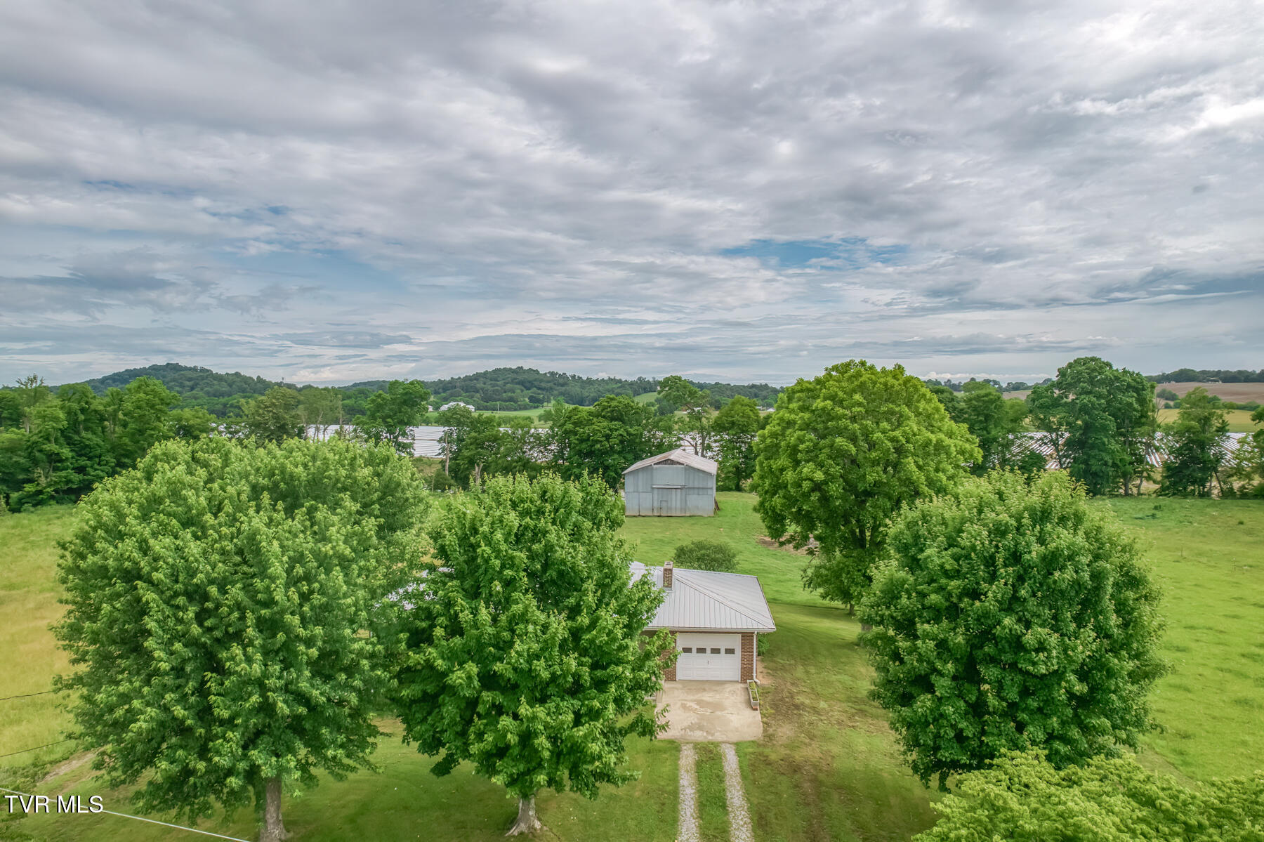 Chuckey, Tennessee, 37641, United States, 3 Bedrooms Bedrooms, ,1 BathroomBathrooms,Residential,For Sale,2048745