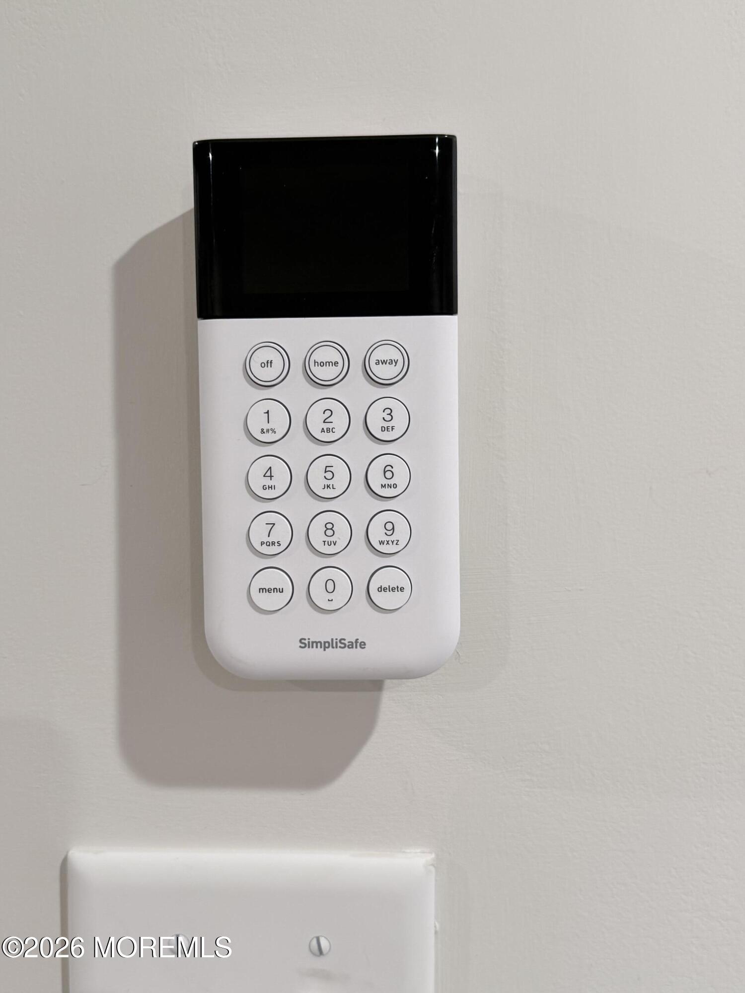 Parlin, New Jersey, 08859, United States, 3 Bedrooms Bedrooms, ,3 BathroomsBathrooms,Residential,For Sale,2010964