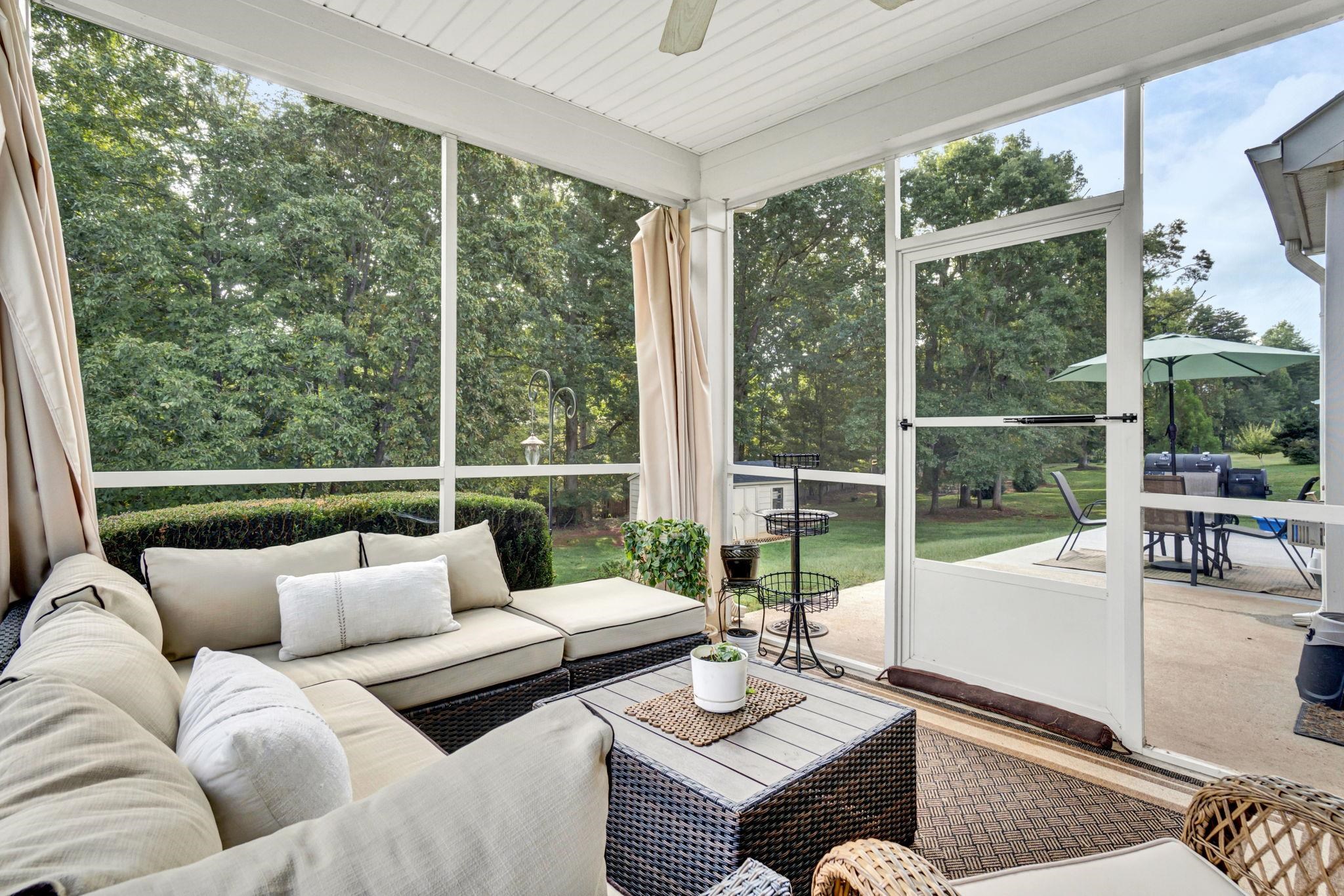 Inman, South Carolina, 29349, United States, 5 Bedrooms Bedrooms, ,4 BathroomsBathrooms,Residential,For Sale,1978850