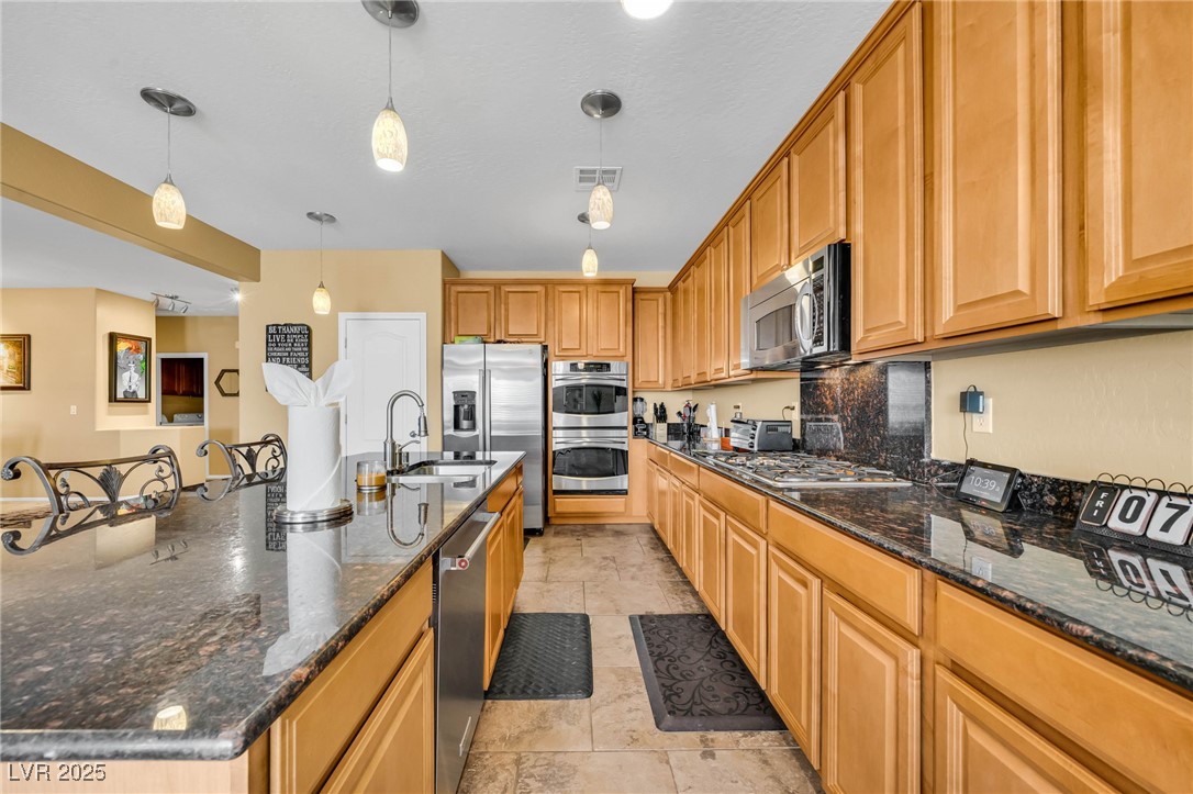 Las Vegas, Nevada, 89166, United States, 3 Bedrooms Bedrooms, ,2 BathroomsBathrooms,Residential,For Sale,1989414