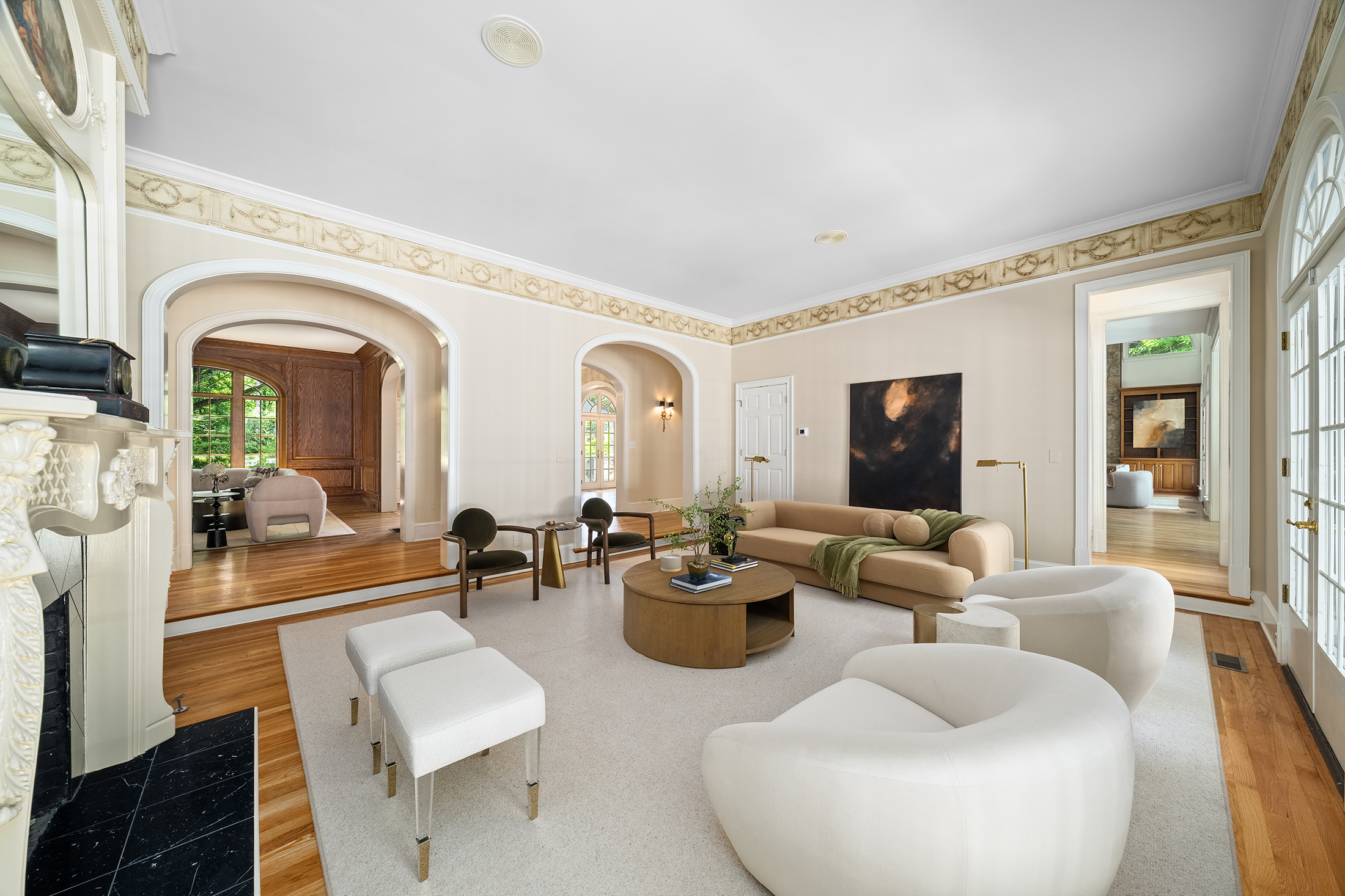  Irreplaceable Estate in One of Atlanta