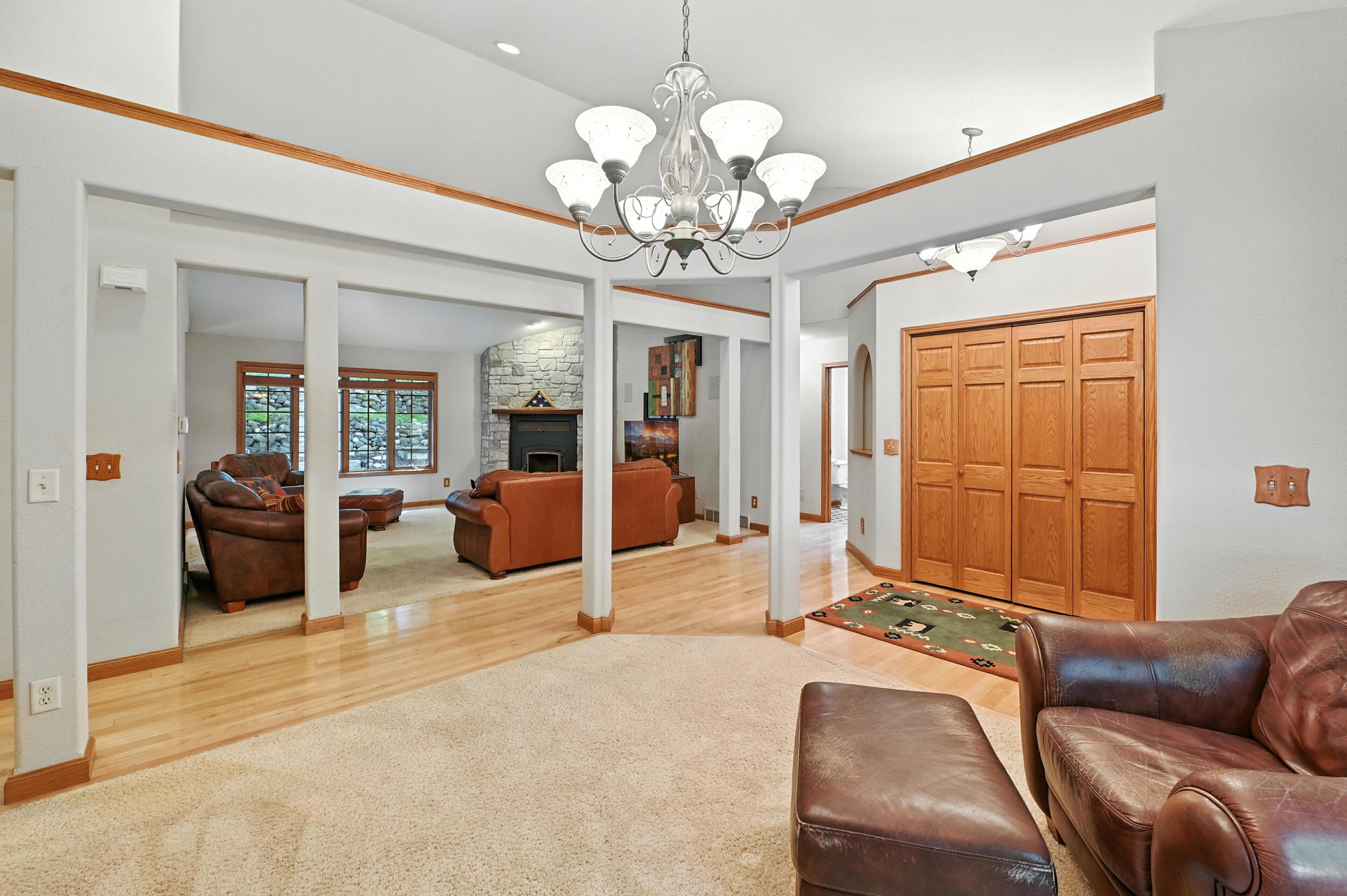 Slinger, Wisconsin, 53086, United States, 4 Bedrooms Bedrooms, ,3 BathroomsBathrooms,Residential,For Sale,1940965