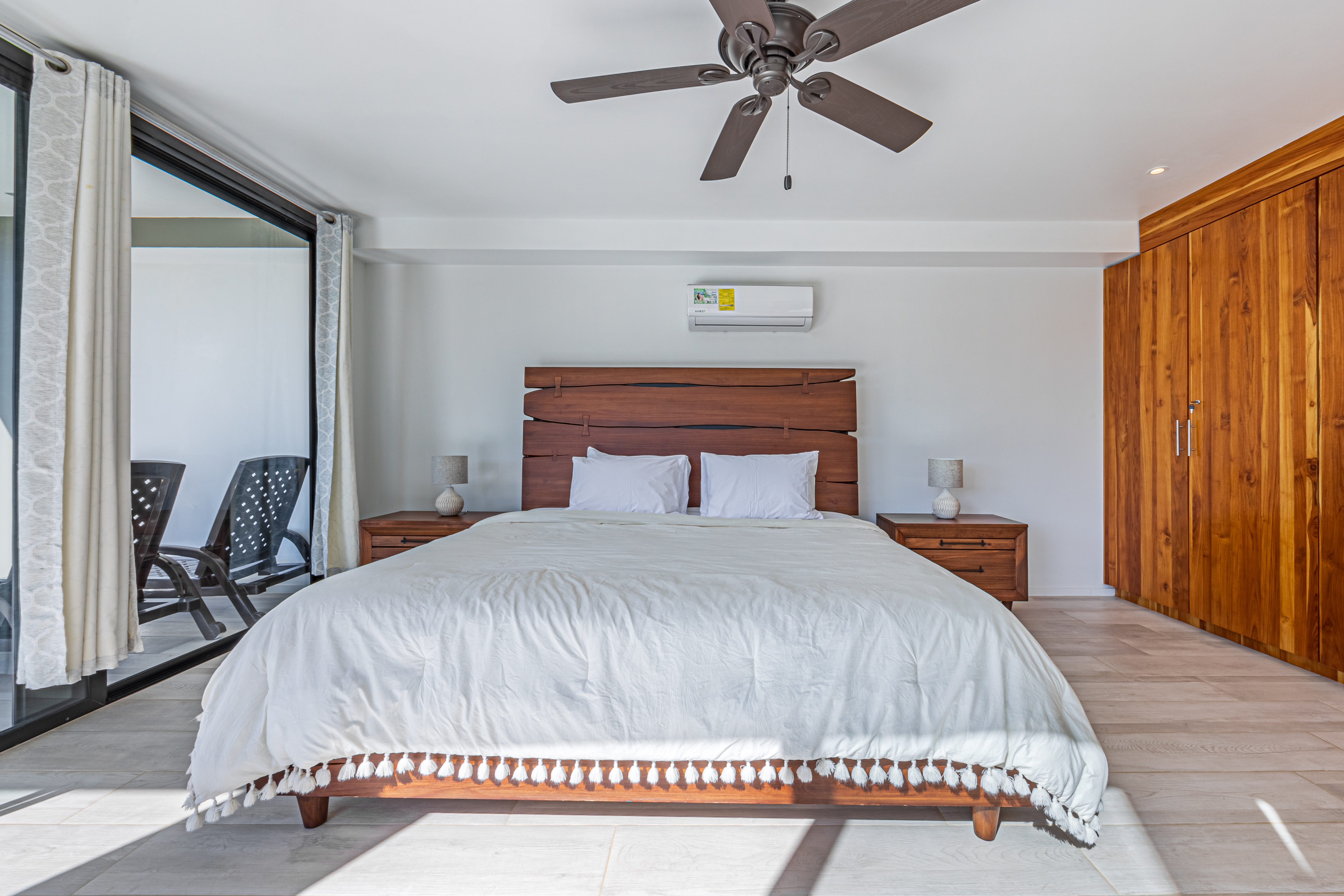 Dominical, Puntarenas, CR, 4 Bedrooms Bedrooms, ,4 BathroomsBathrooms,Residential,For Sale,1926192