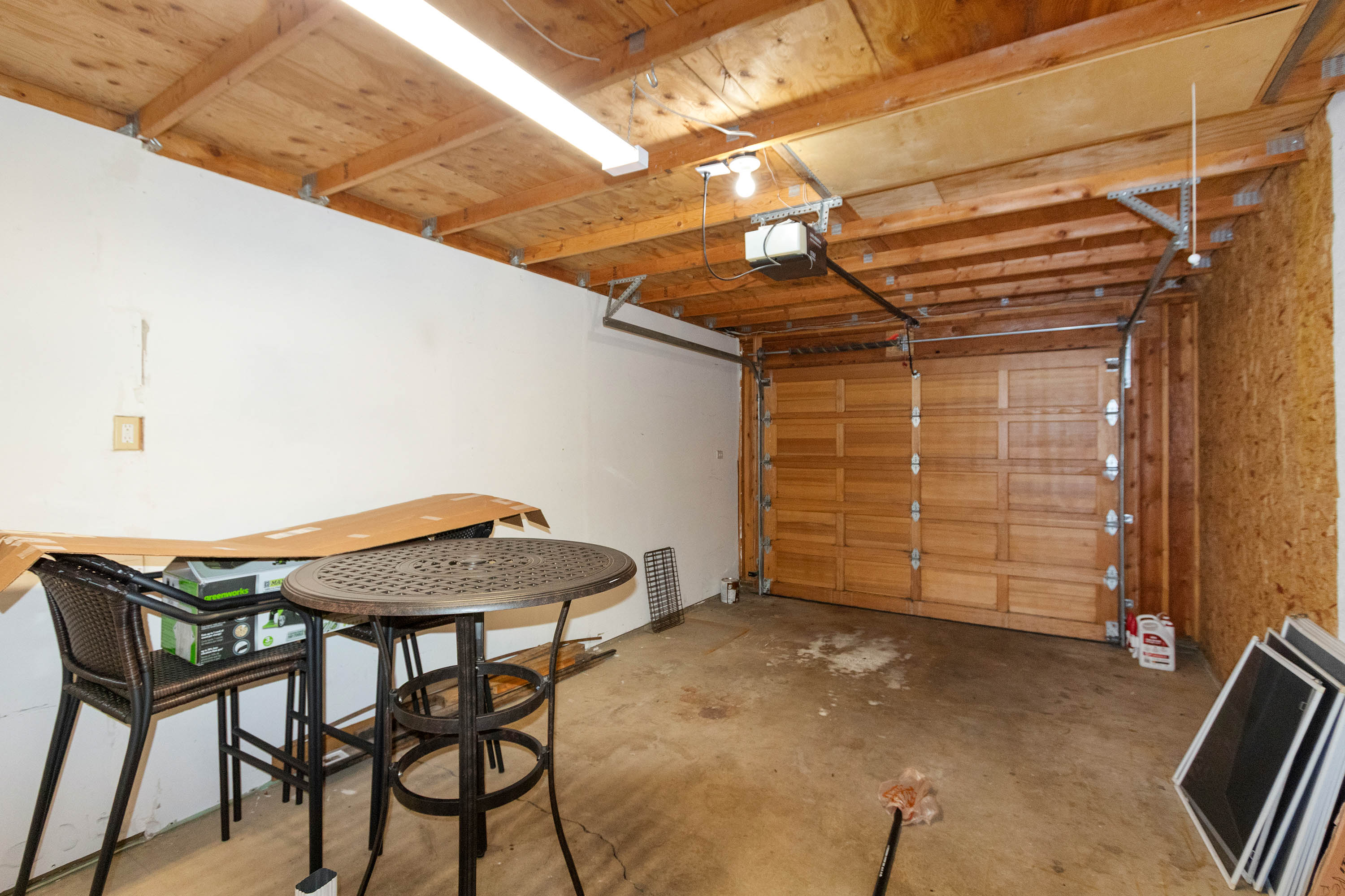 Hope, Idaho, 83836, United States, 2 Bedrooms Bedrooms, ,1 BathroomBathrooms,Residential,For Sale,2010313