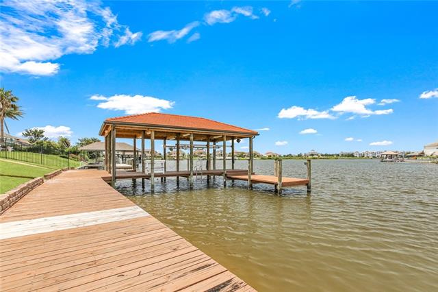 2033 S LAKESHORE Boulevard, Slidell, Louisiana, 70461, United States, 5 Bedrooms Bedrooms, ,6 BathroomsBathrooms,Residential,For Sale,2033 S LAKESHORE Boulevard,1008626