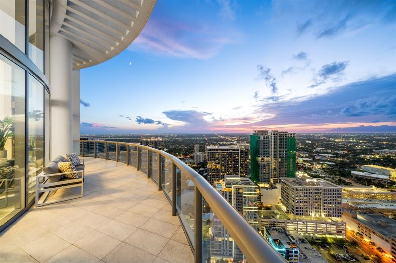 Fort Lauderdale, Florida, 33301, United States, 5 Bedrooms Bedrooms, ,7 BathroomsBathrooms,Residential,For Sale,1940975