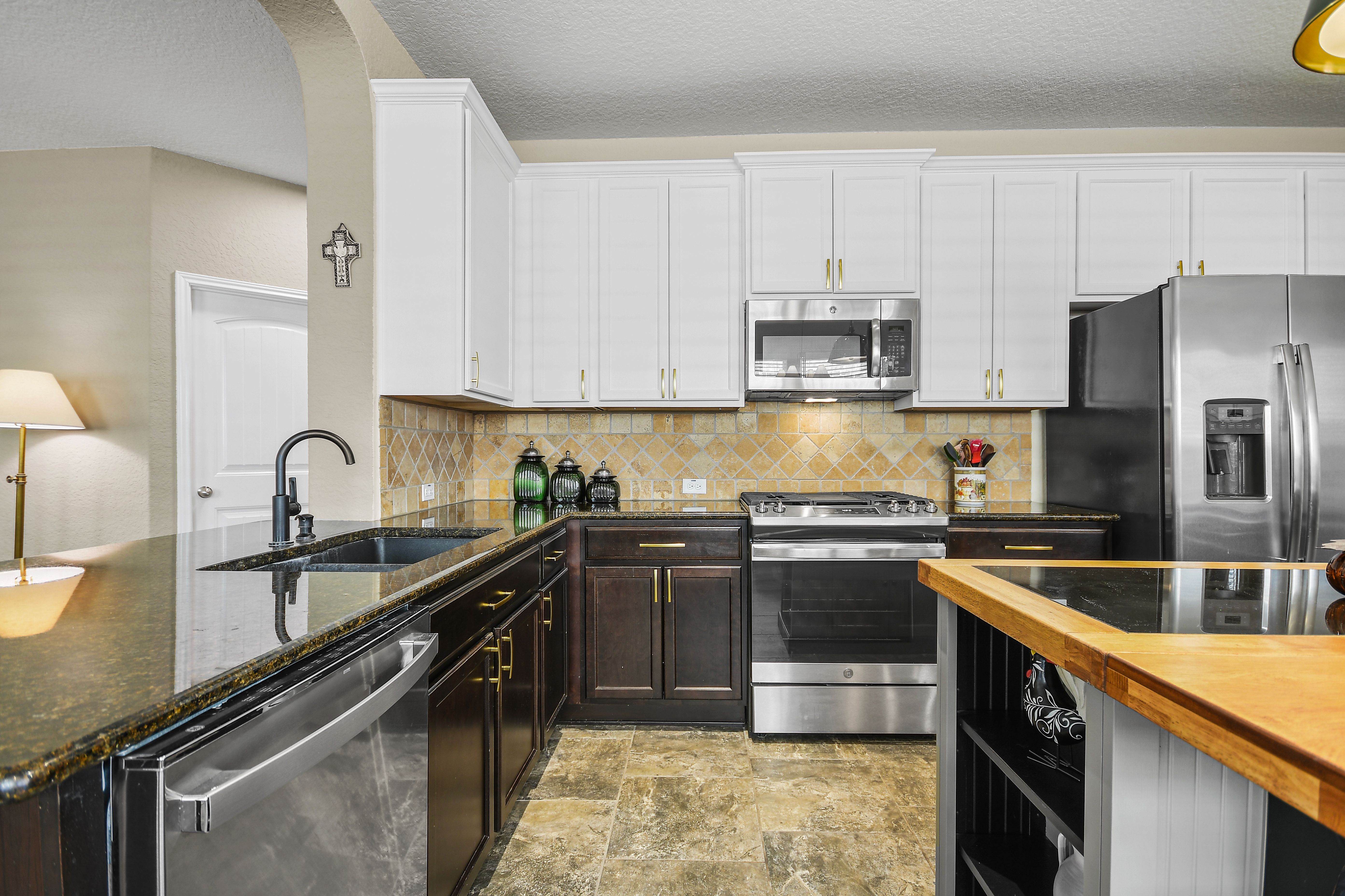  Beautifully Maintained One-Story Retreat in Wortham Oaks - 物件實景
