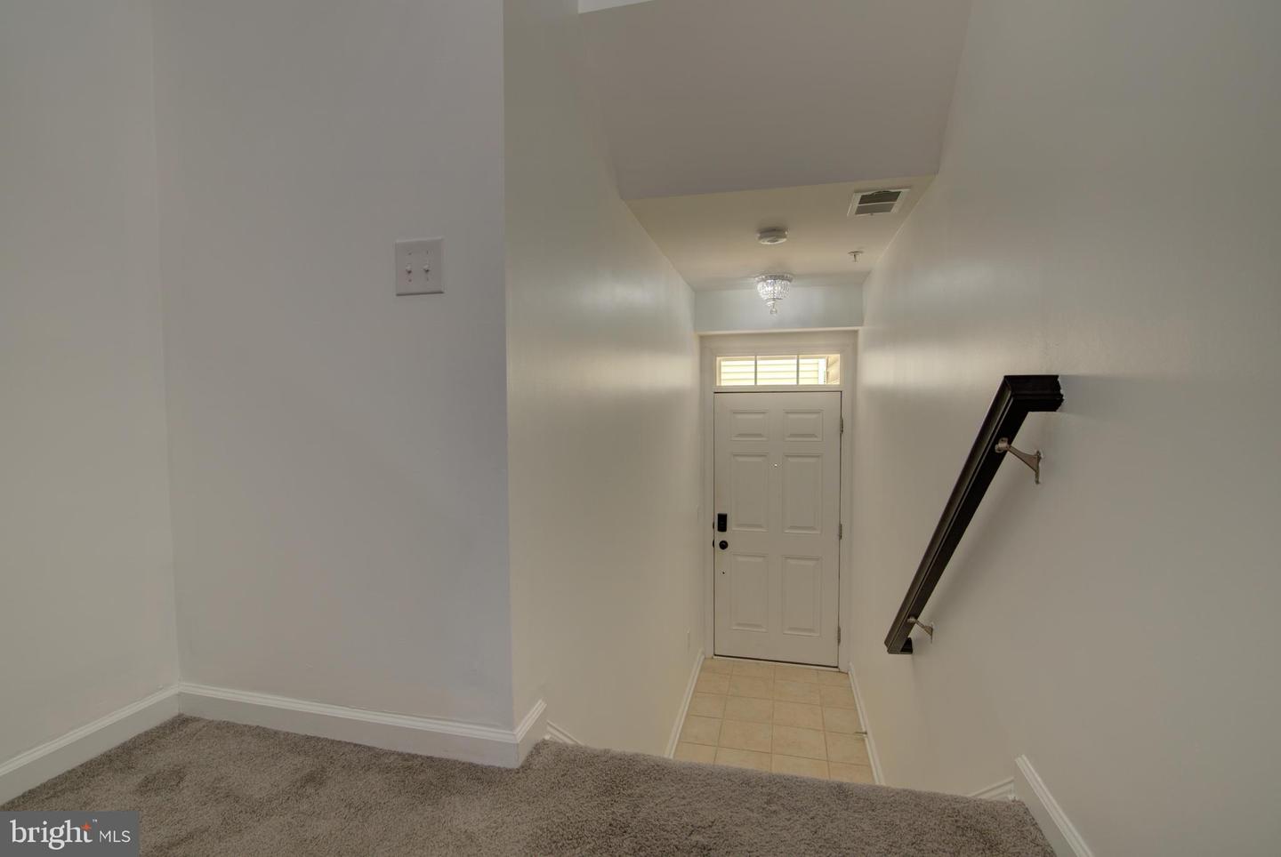 Aldie, Virginia, 20105, United States, 3 Bedrooms Bedrooms, ,3 BathroomsBathrooms,Residential,For Sale,1891094