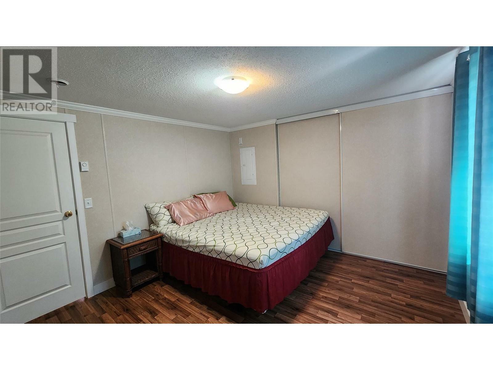 CHERRYVILLE, British Columbia, V0E 2G3, CA, 2 Bedrooms Bedrooms, ,1 BathroomBathrooms,Residential,For Sale,1837133
