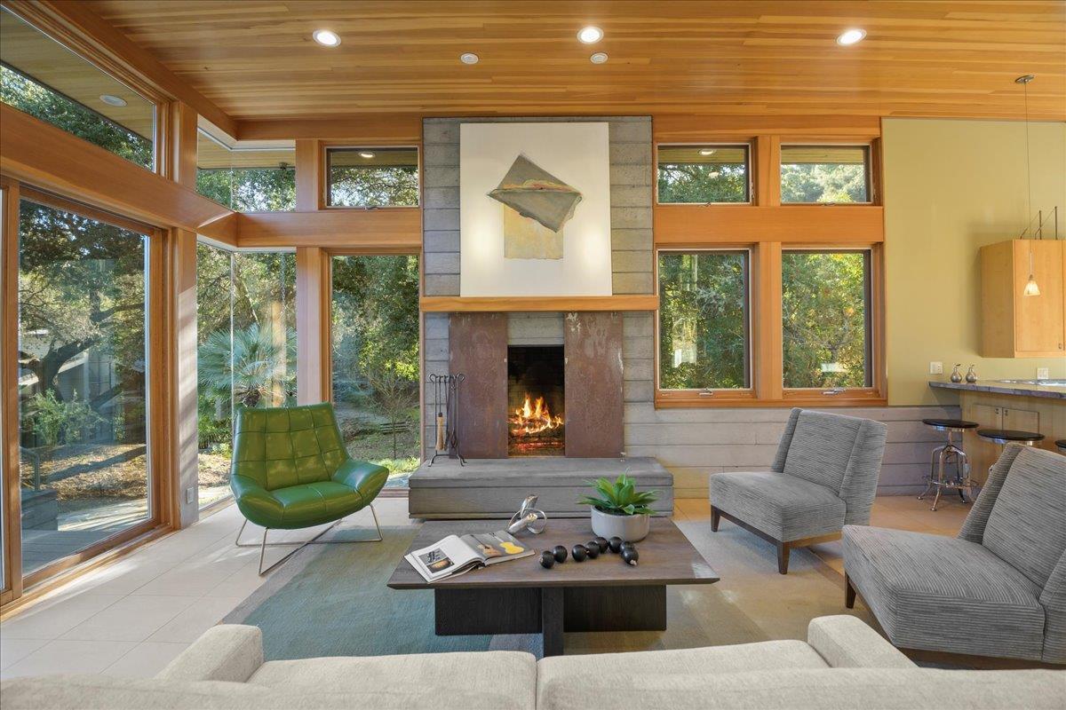 Los Altos Hills, California, 94022, United States, 5 Bedrooms Bedrooms, ,5 BathroomsBathrooms,Residential,For Sale,1907317