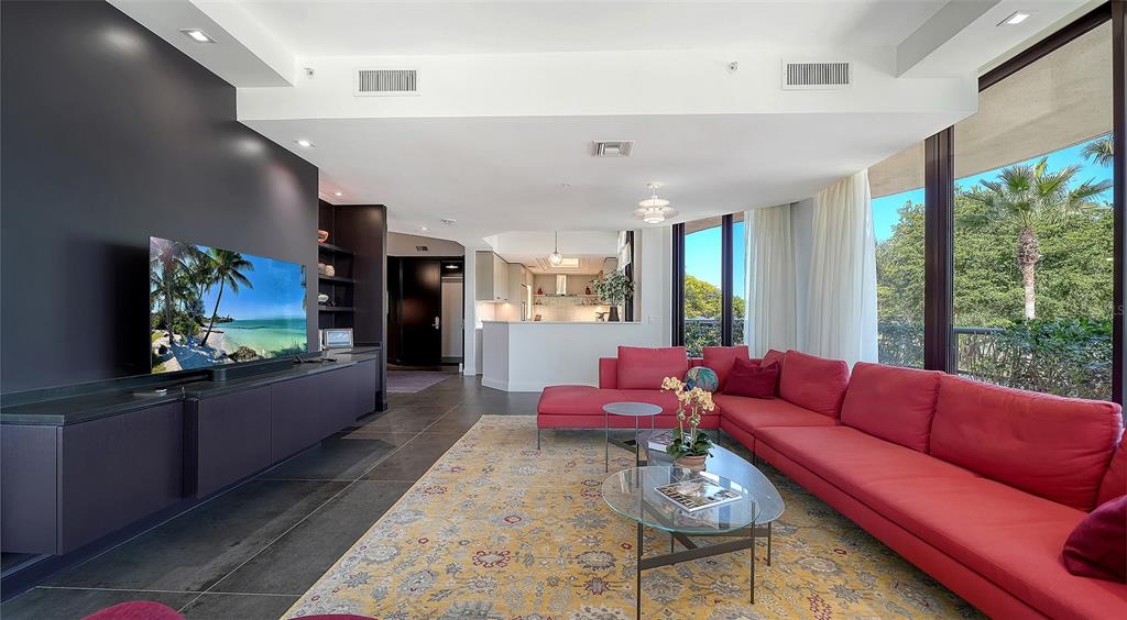 Longboat Key, Florida, 34228, United States, 3 Bedrooms Bedrooms, ,3 BathroomsBathrooms,Residential,For Sale,1989594