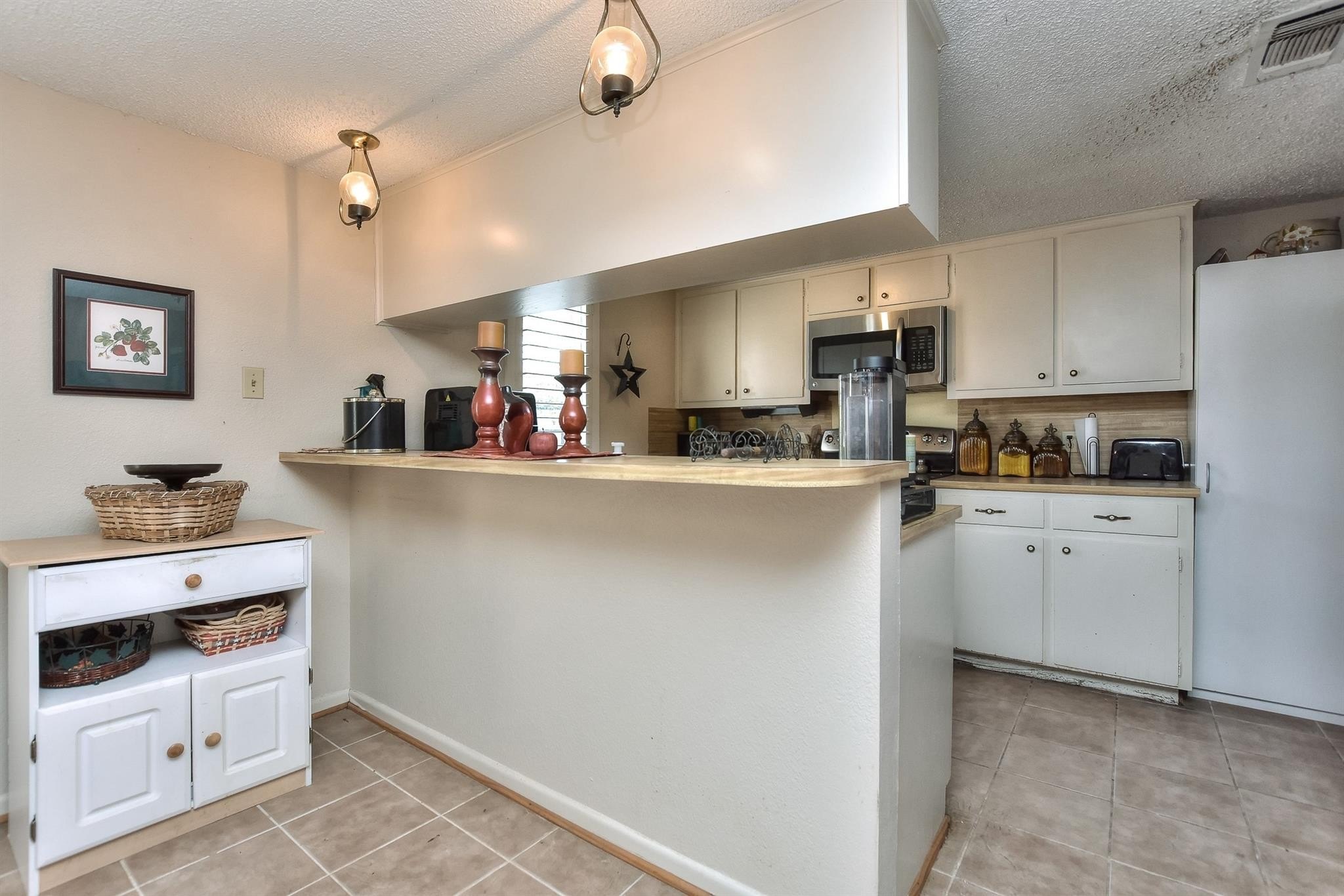 Georgetown, Texas, 78628, United States, 3 Bedrooms Bedrooms, ,3 BathroomsBathrooms,Residential,For Sale,1977027