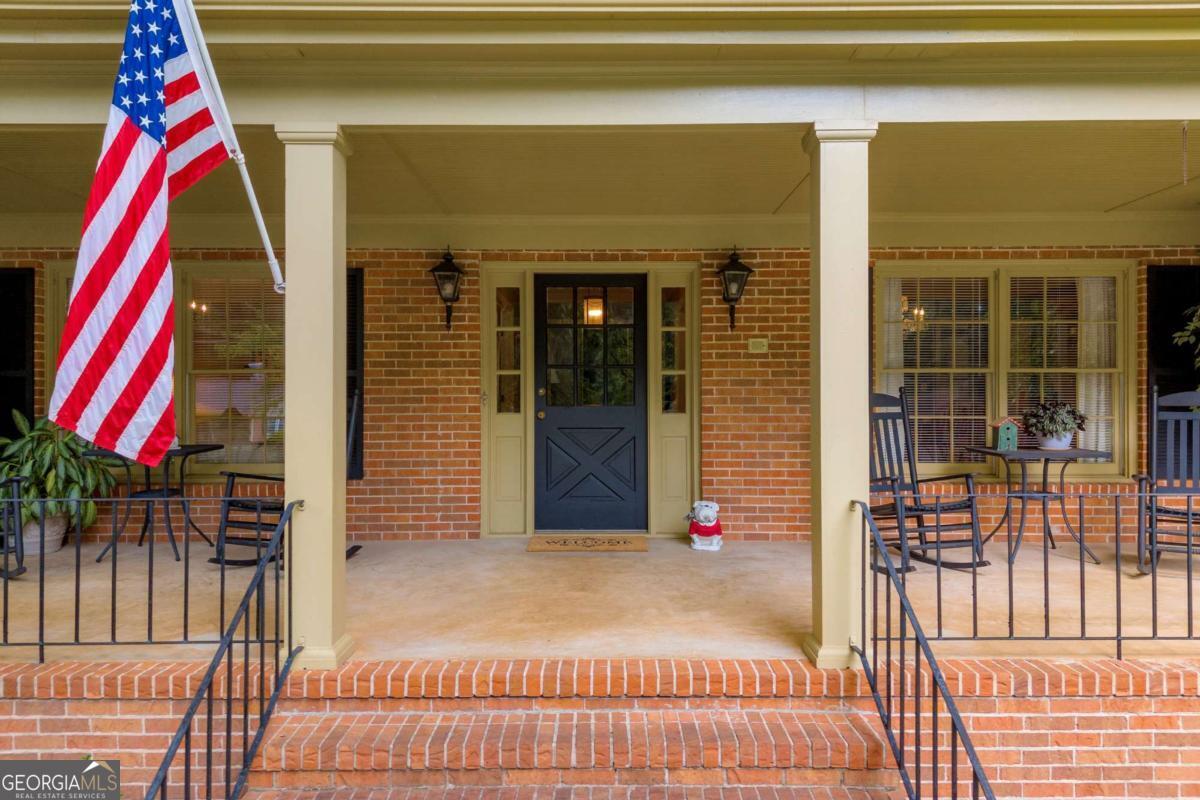 Athens, Georgia, 30606, United States, 5 Bedrooms Bedrooms, ,3 BathroomsBathrooms,Residential,For Sale,1896838