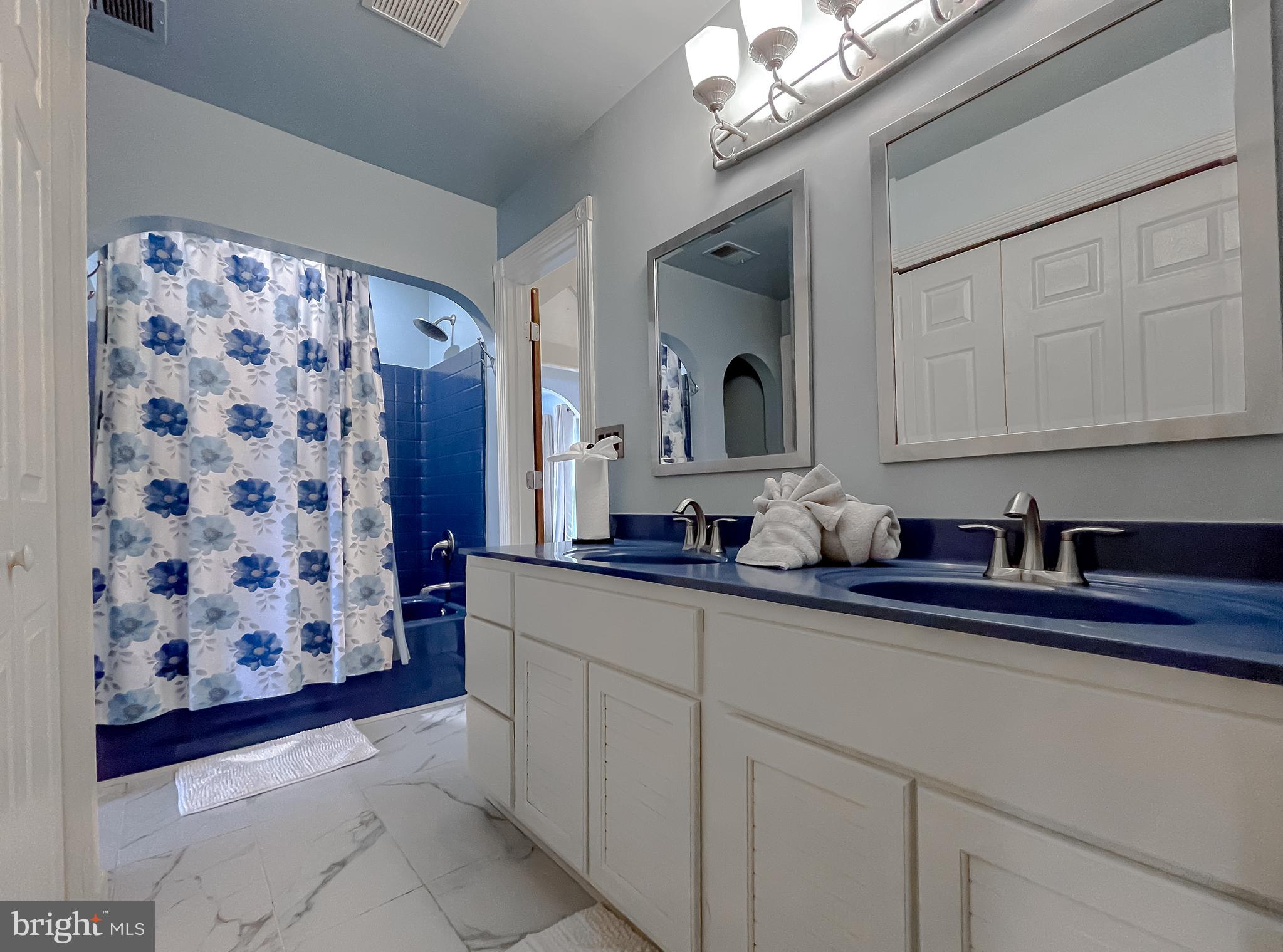 Hollywood, Maryland, 20636, United States, 4 Bedrooms Bedrooms, ,3 BathroomsBathrooms,Residential,For Sale,1995114