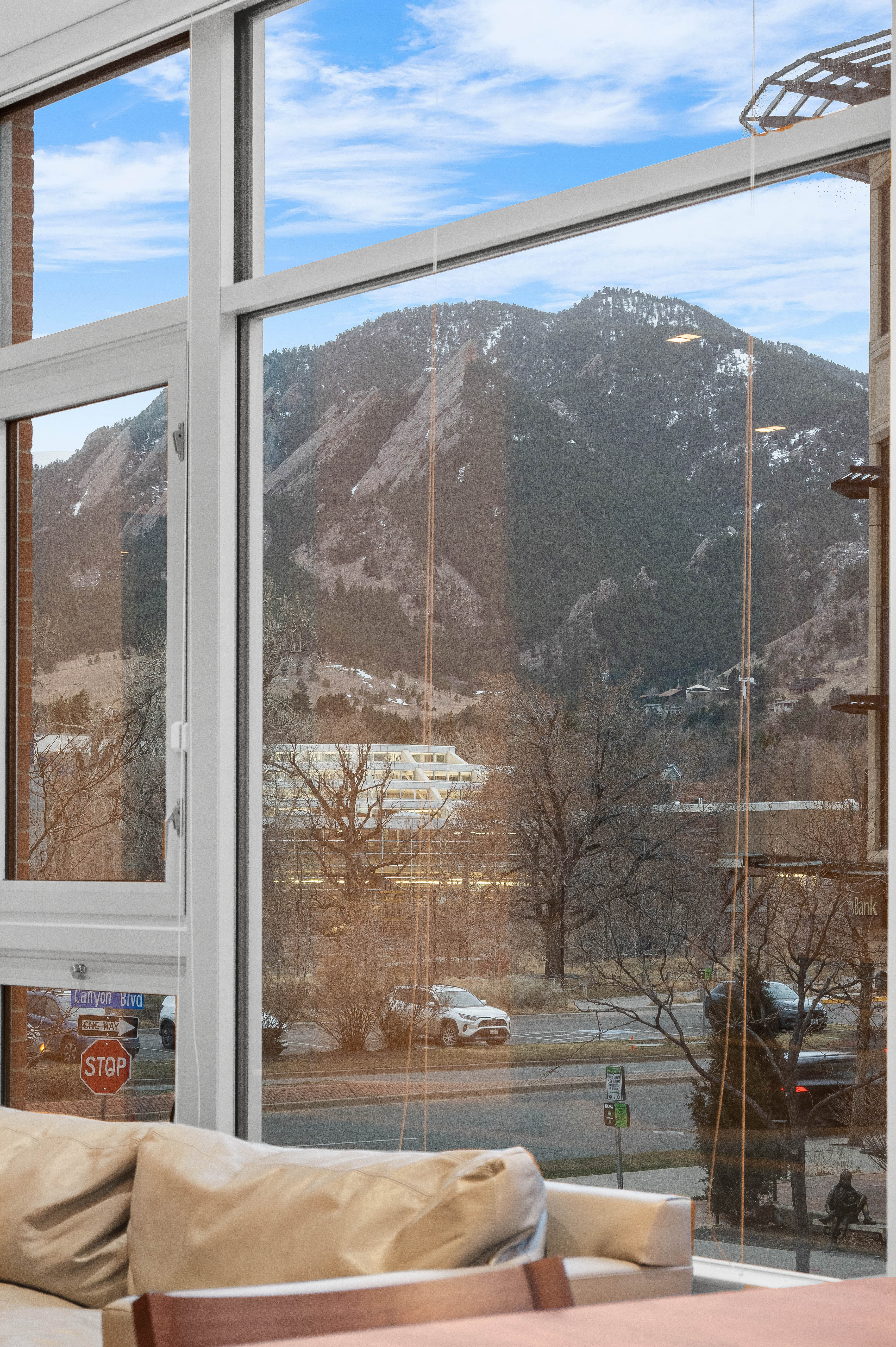  Boulder Living at it