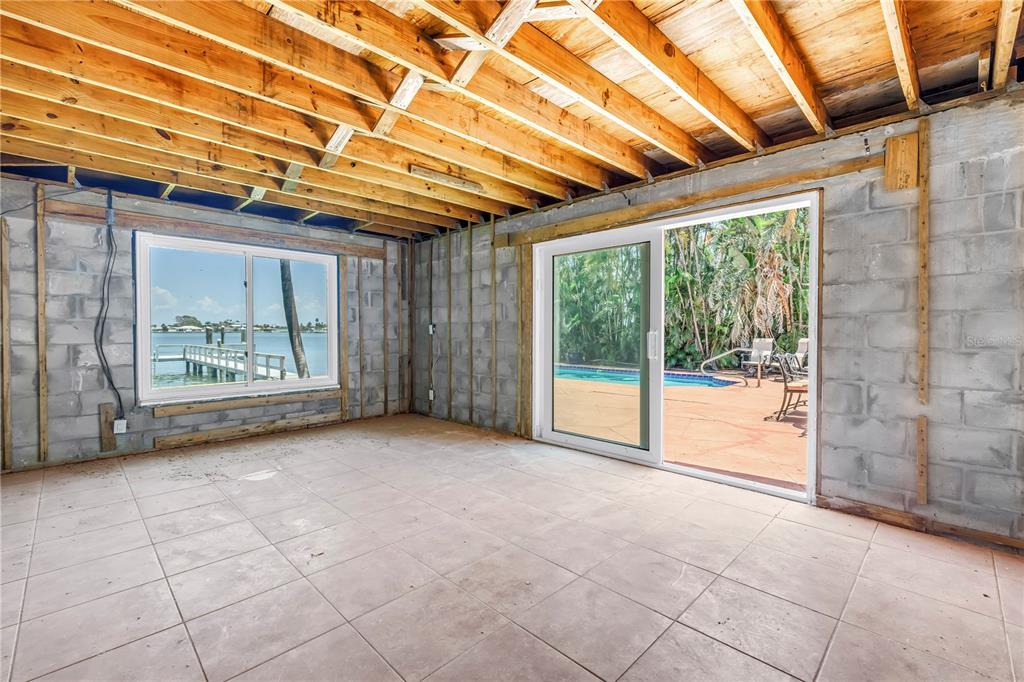 St Pete Beach, Florida, 33706, United States, 3 Bedrooms Bedrooms, ,2 BathroomsBathrooms,Residential,For Sale,1942197