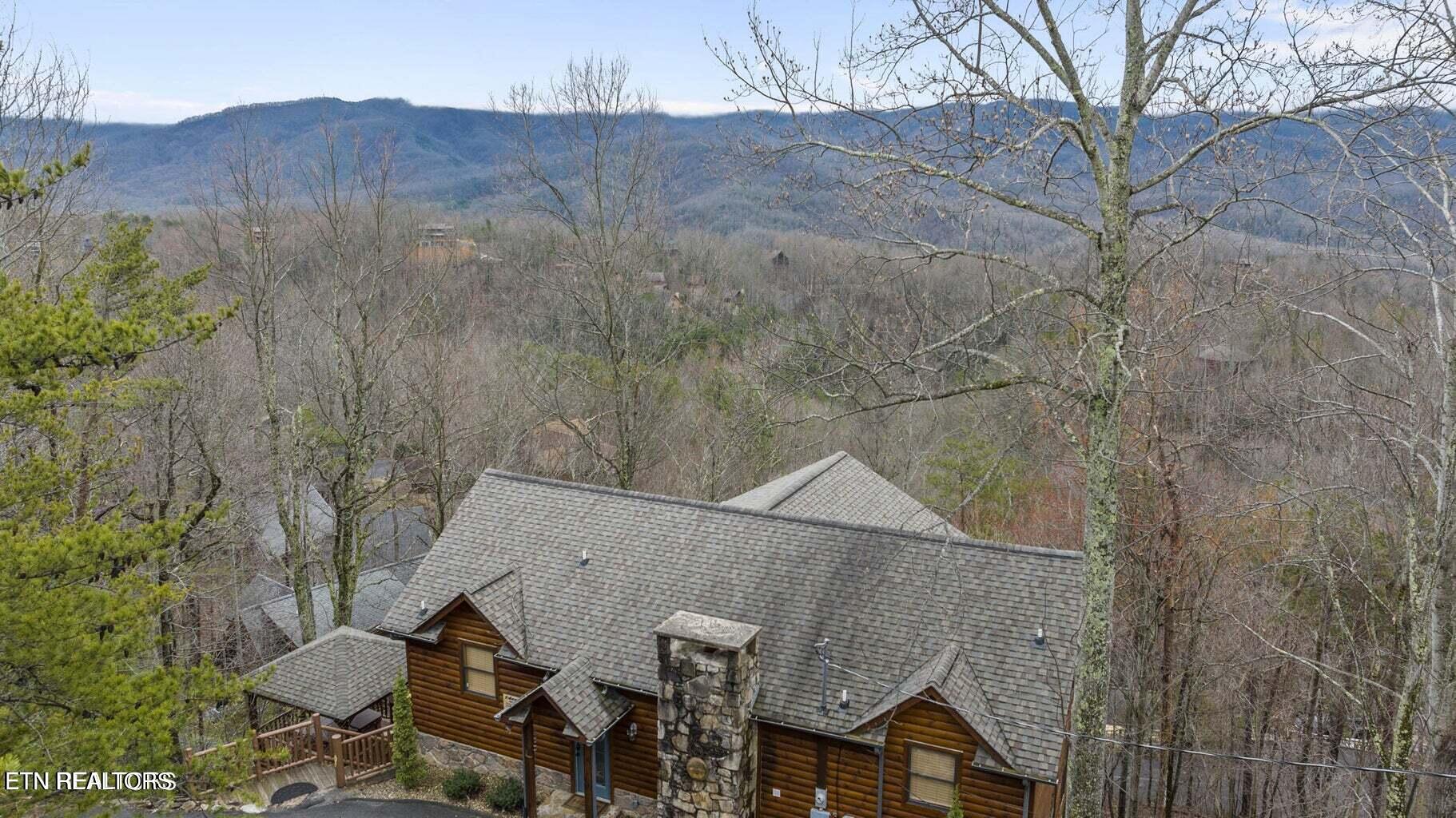 922 Scenic Tr, Gatlinburg, Tennessee, 37738, United States, 3 Bedrooms Bedrooms, ,3 BathroomsBathrooms,Residential,For Sale,922 Scenic Tr,1483117