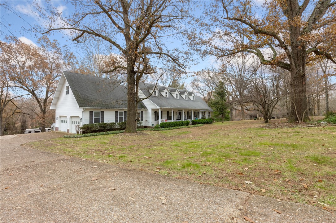 Harrison, Arkansas, 72601, United States, 5 Bedrooms Bedrooms, ,4 BathroomsBathrooms,Residential,For Sale,1934554