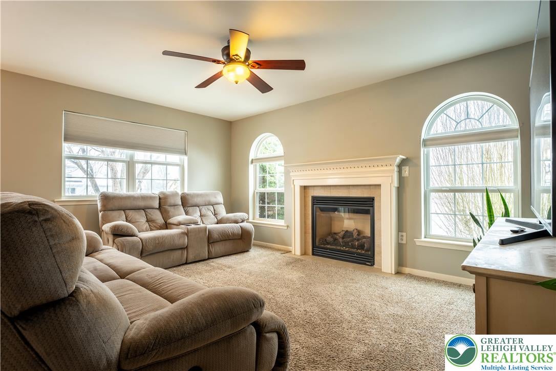 Easton, Pennsylvania, 18040, United States, 4 Bedrooms Bedrooms, ,3 BathroomsBathrooms,Residential,For Sale,2005957