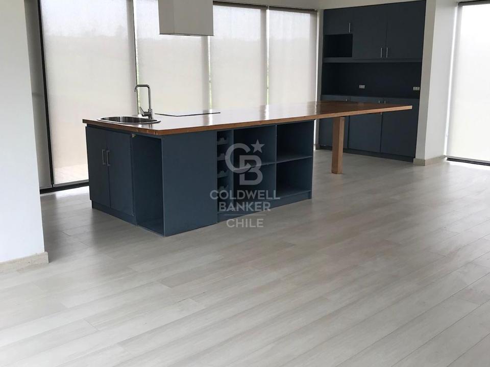 Frutillar, Chile, 3 Bedrooms Bedrooms, ,2 BathroomsBathrooms,Residential,For Sale,1947615